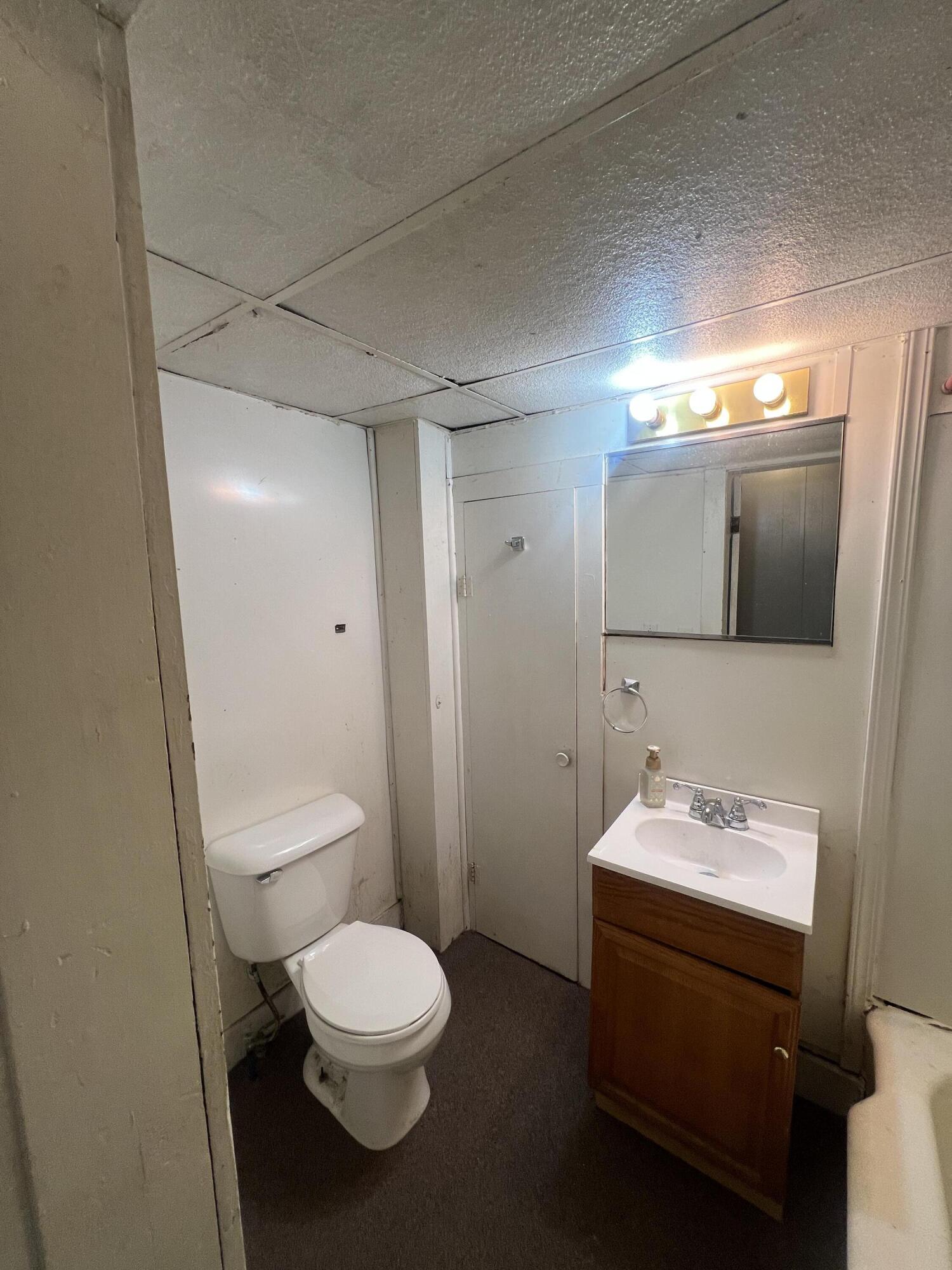 407 Pike Street, Jackson Center, Ohio 45334