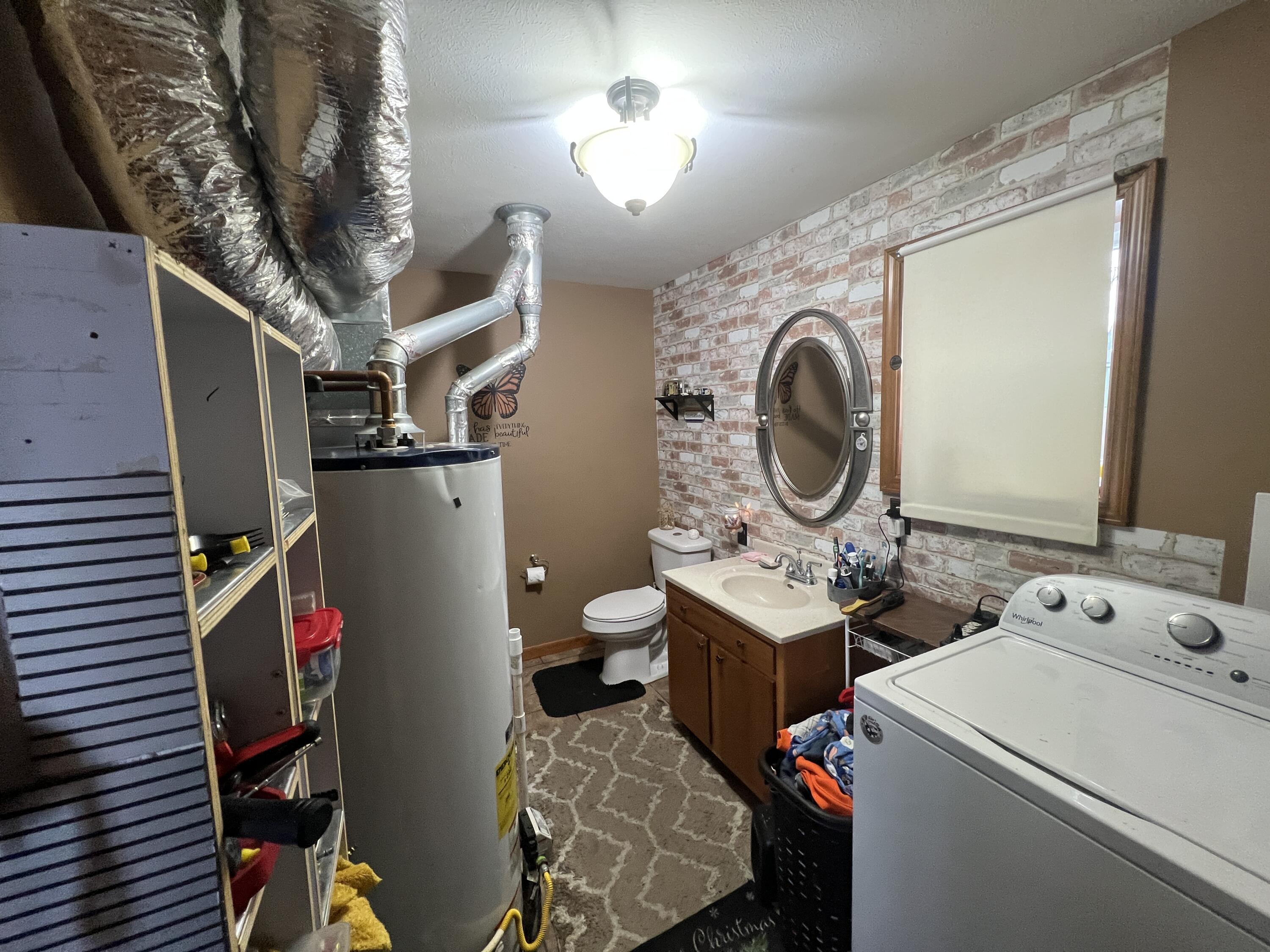 407 Pike Street, Jackson Center, Ohio 45334