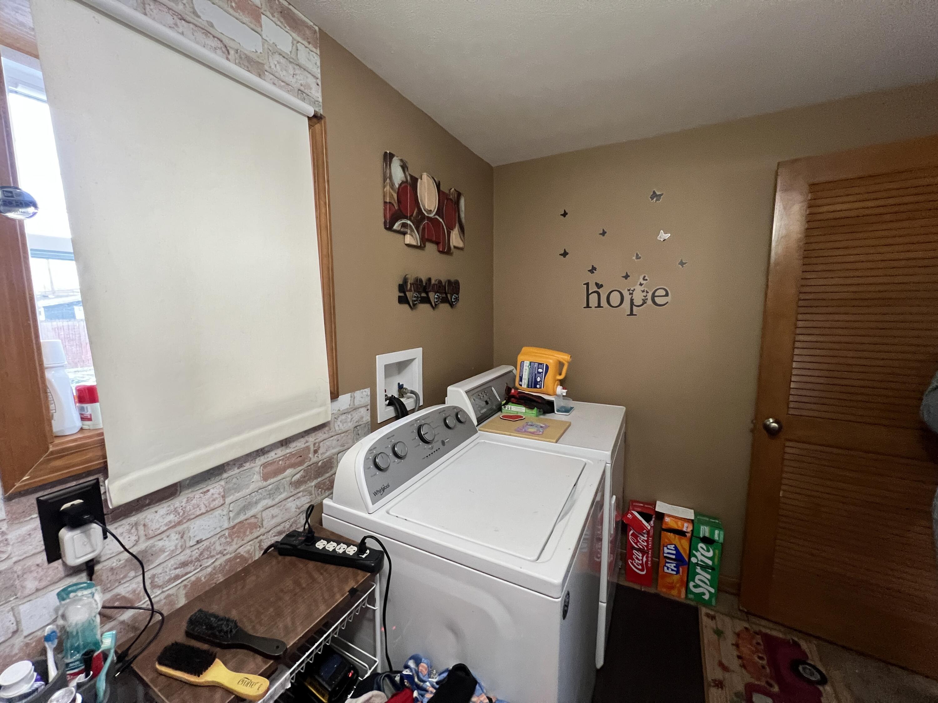 407 Pike Street, Jackson Center, Ohio 45334