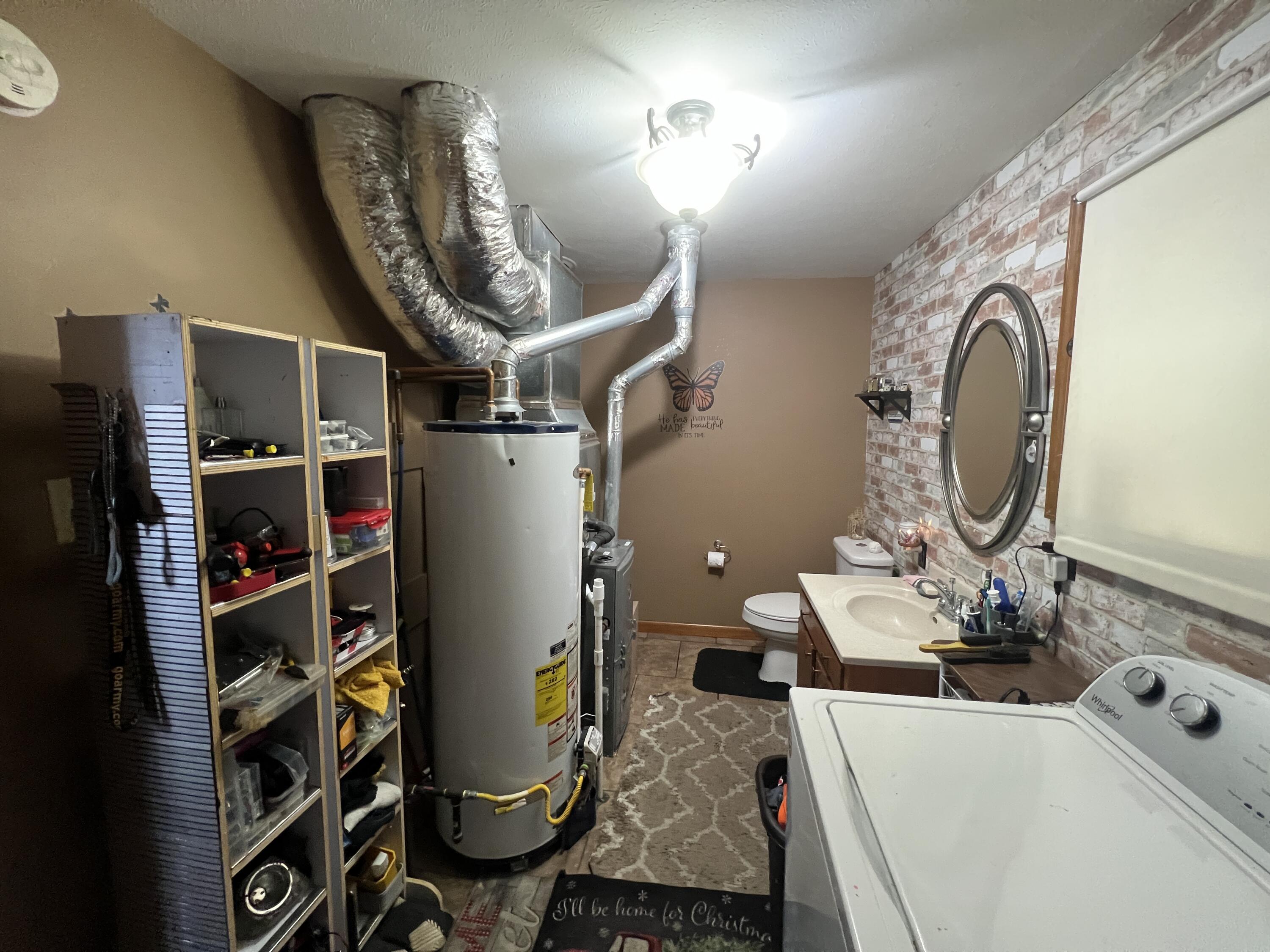 407 Pike Street, Jackson Center, Ohio 45334