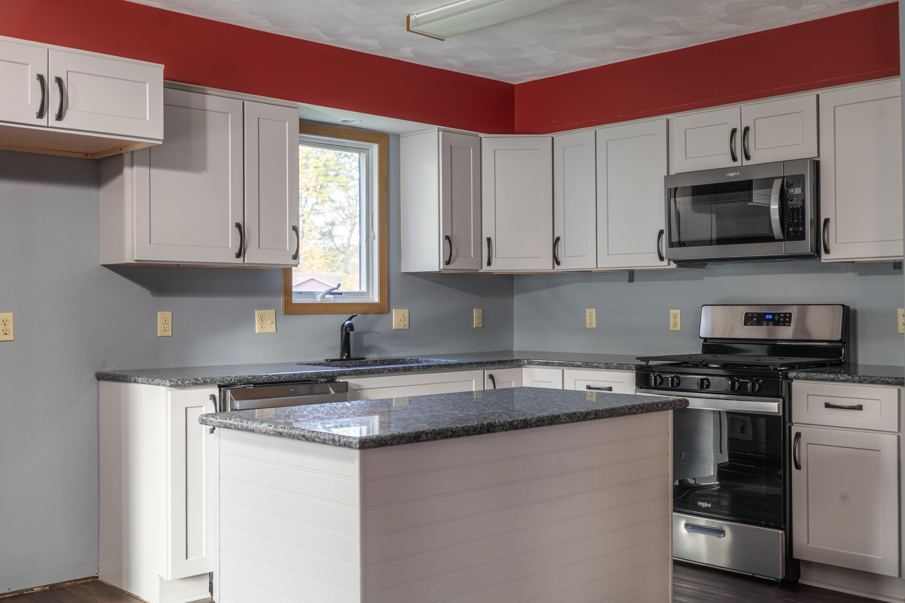 15858 Hickory Avenue, Belle Center, Ohio 43310