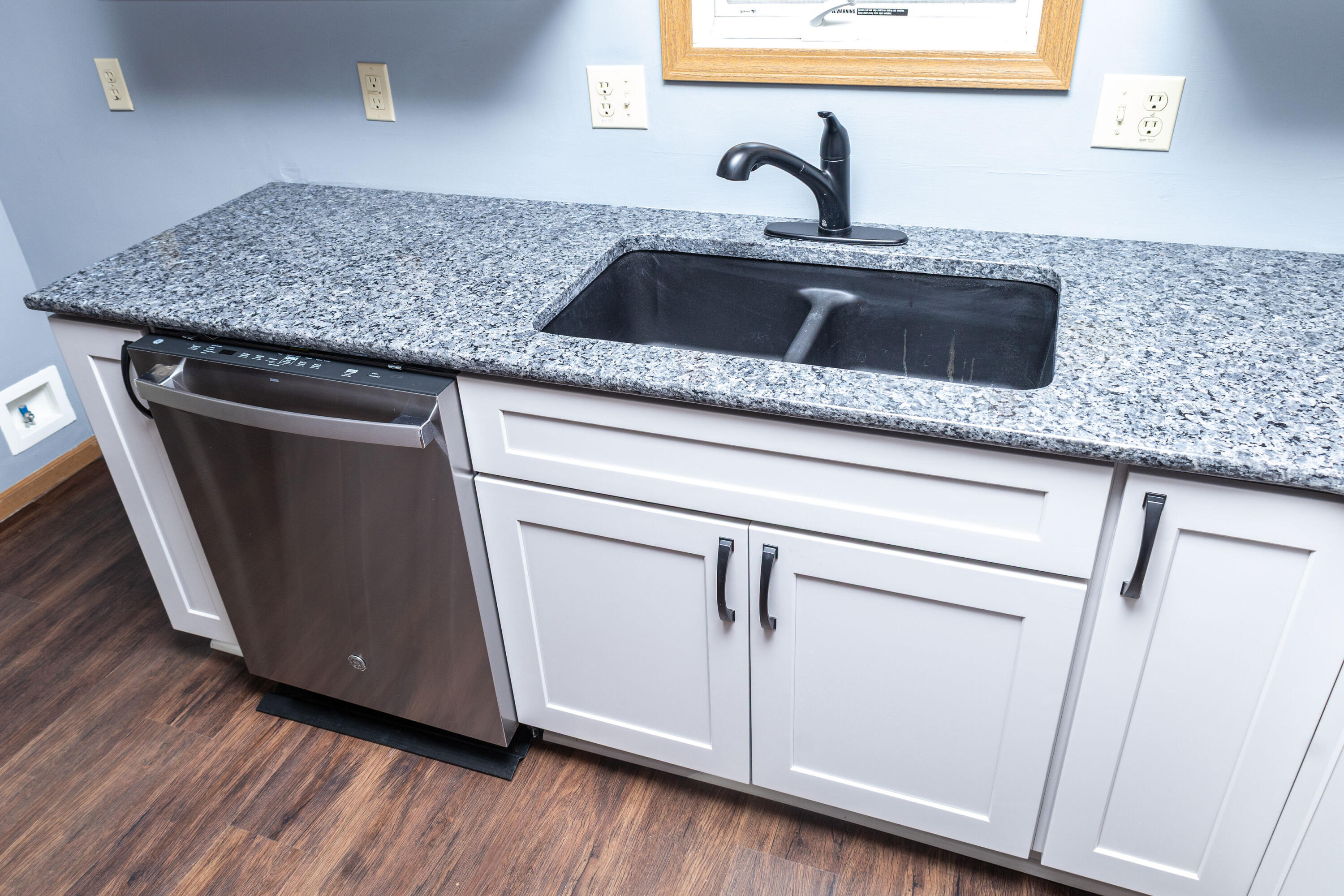 15858 Hickory Avenue, Belle Center, Ohio 43310