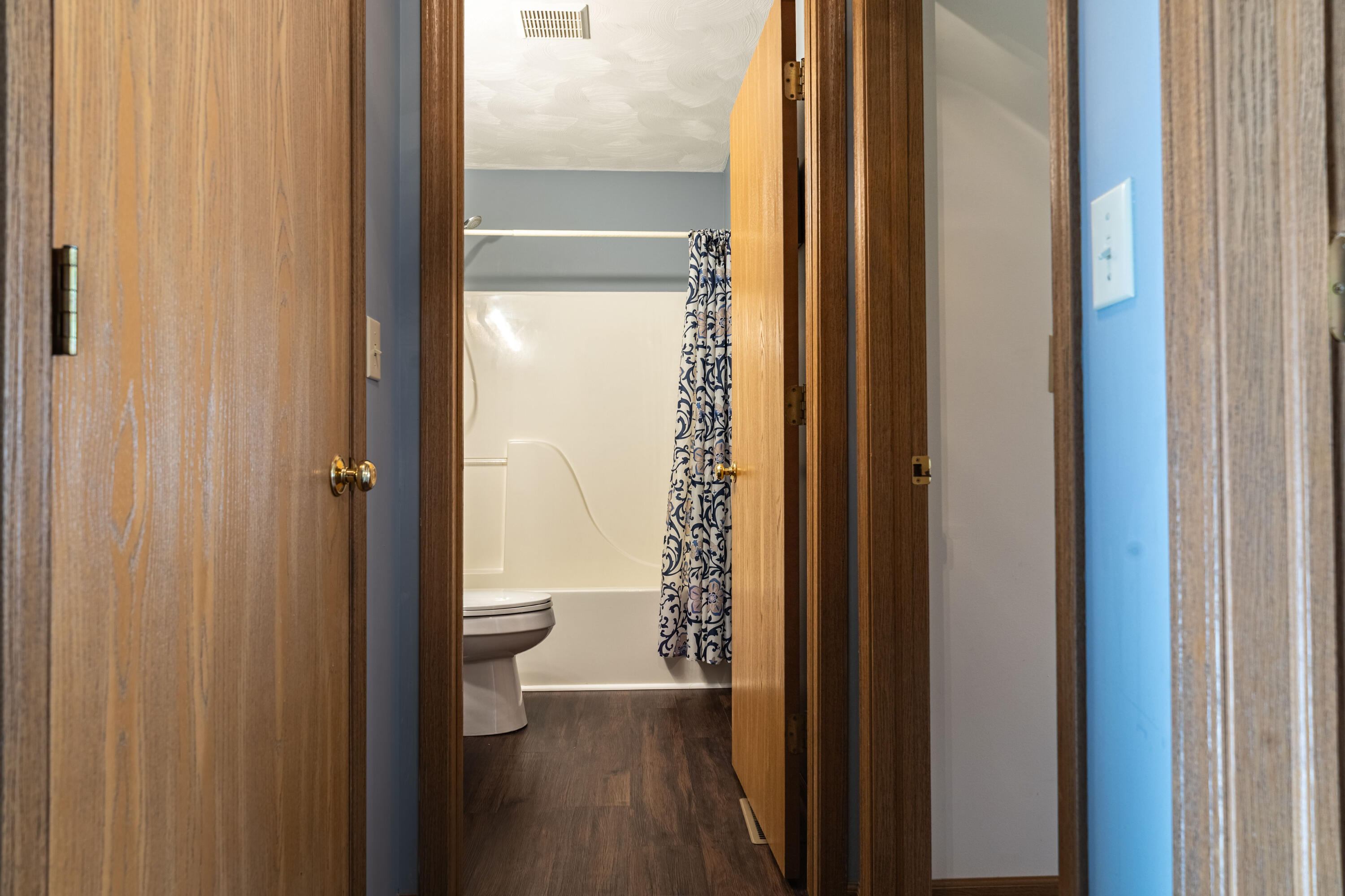 15858 Hickory Avenue, Belle Center, Ohio 43310