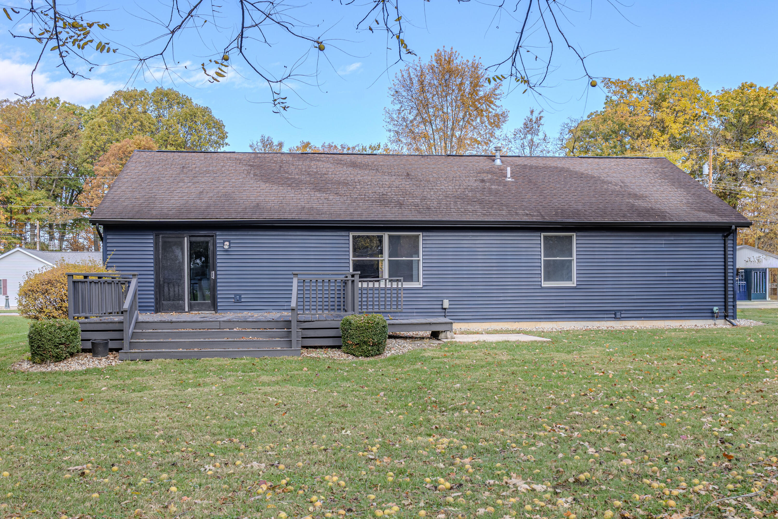 15858 Hickory Avenue, Belle Center, Ohio 43310