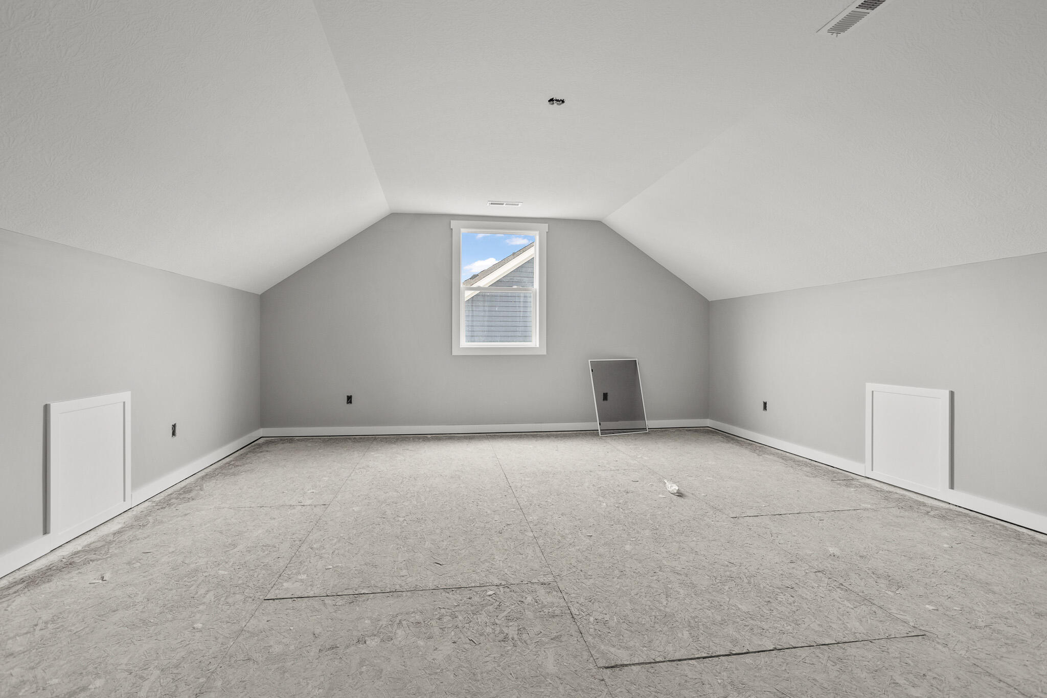 1050 Rosenthal Drive, Troy, Ohio 45373