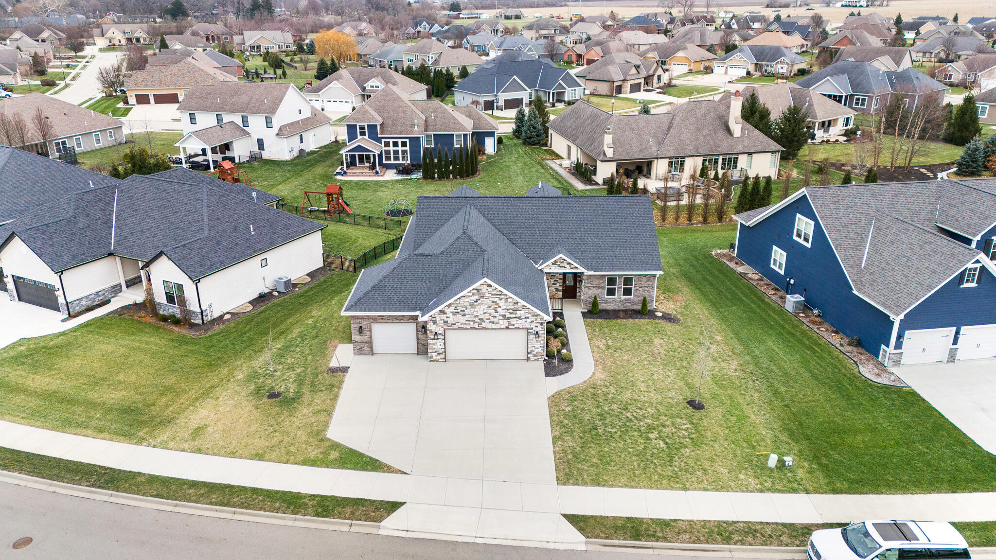 1050 Rosenthal Drive, Troy, Ohio 45373