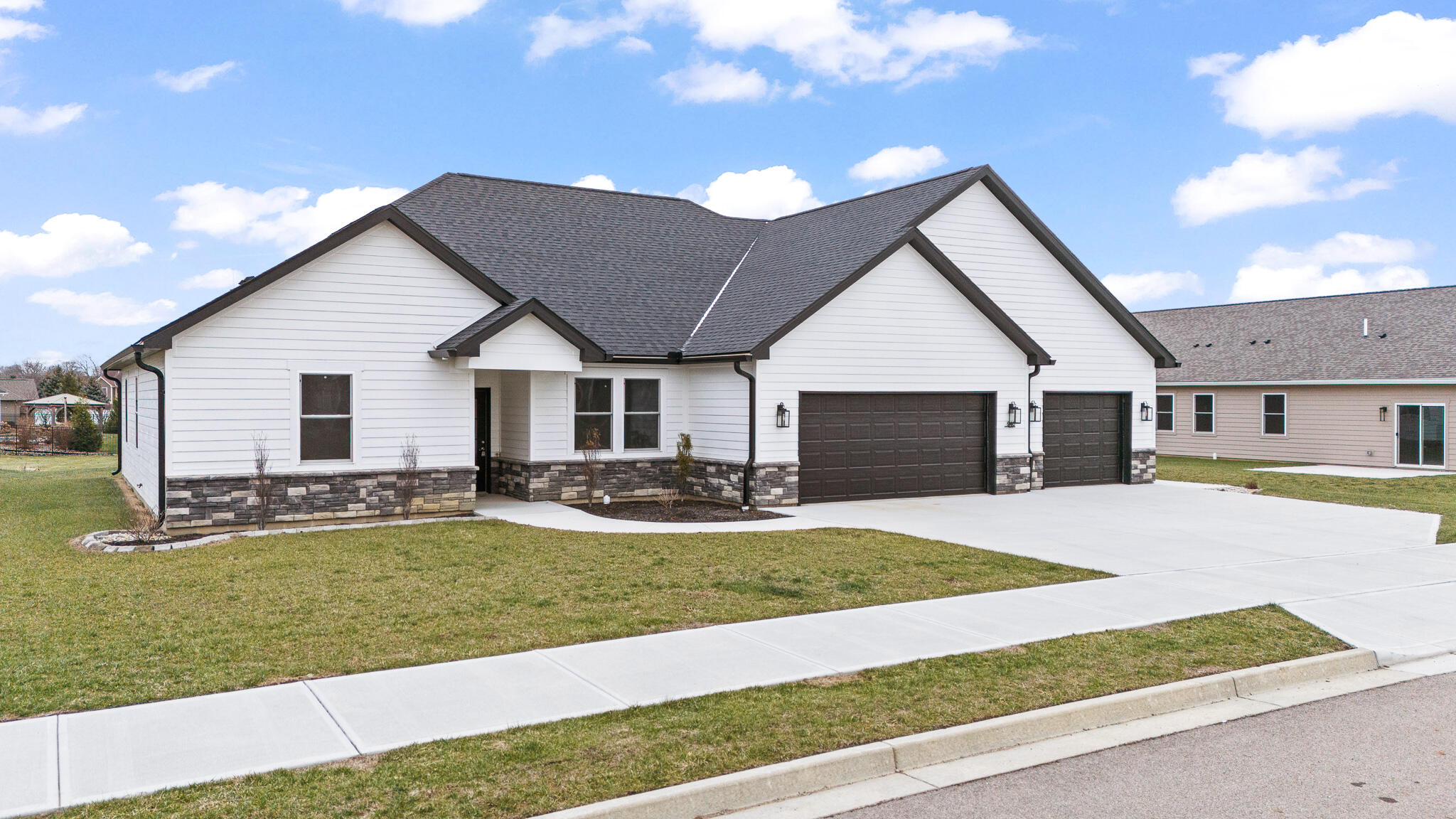 940 Rosenthal Drive, Troy, Ohio 45373