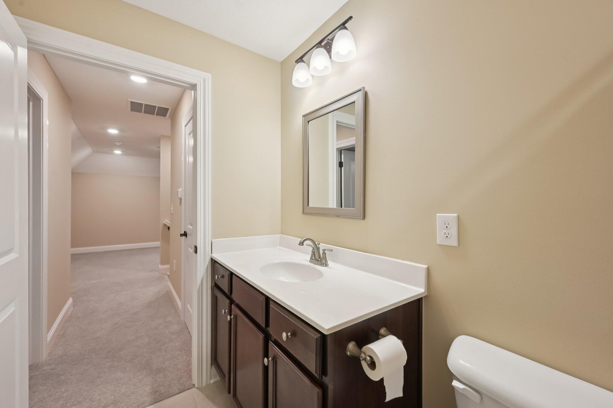 4854 Piedmont Drive, Hilliard, Ohio 43026