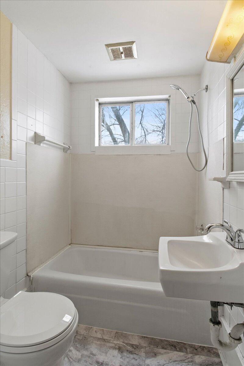 106 Lind Street, Russells Point, Ohio 43348