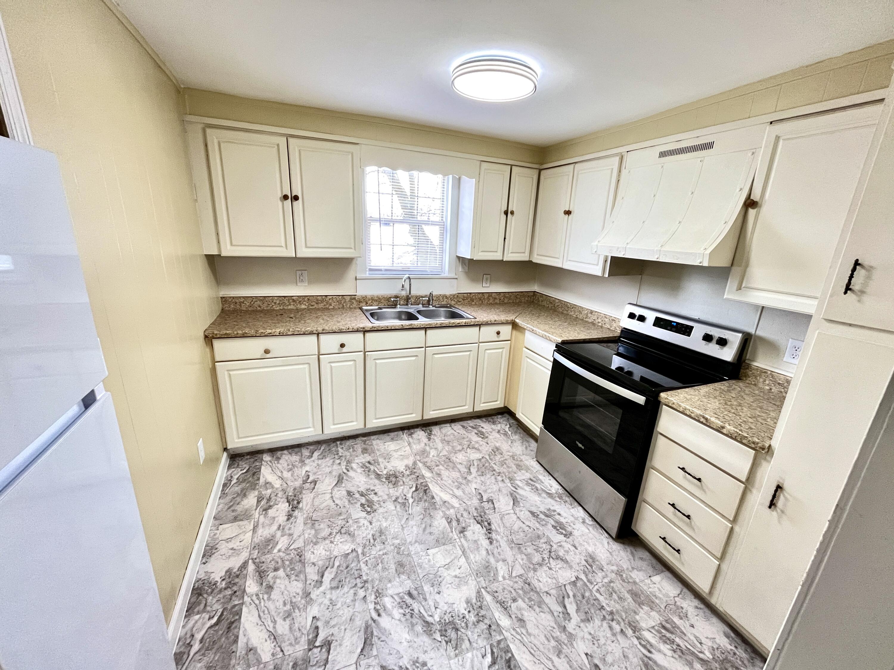 106 Lind Street, Russells Point, Ohio 43348