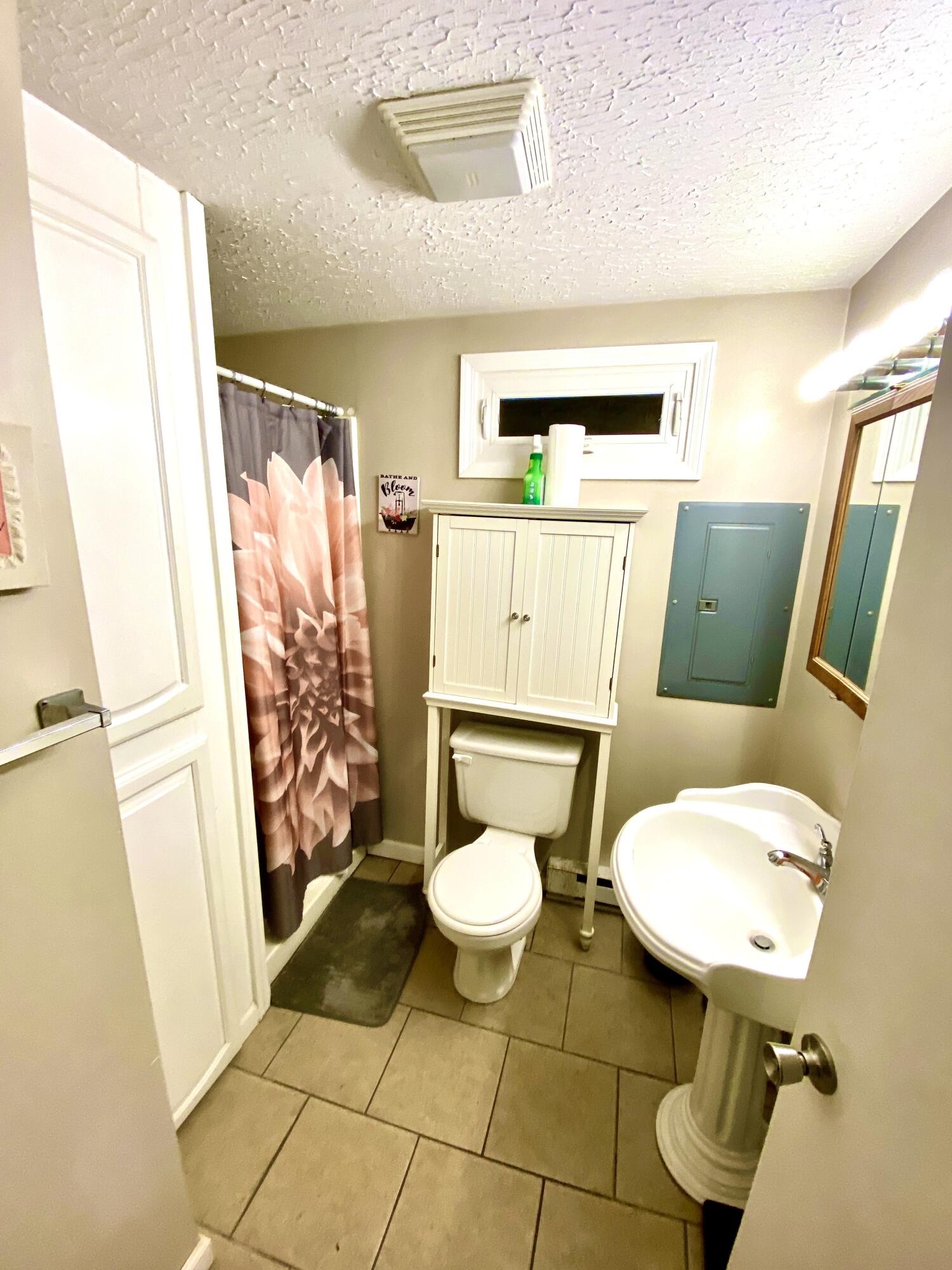 106 Lind Street, Russells Point, Ohio 43348