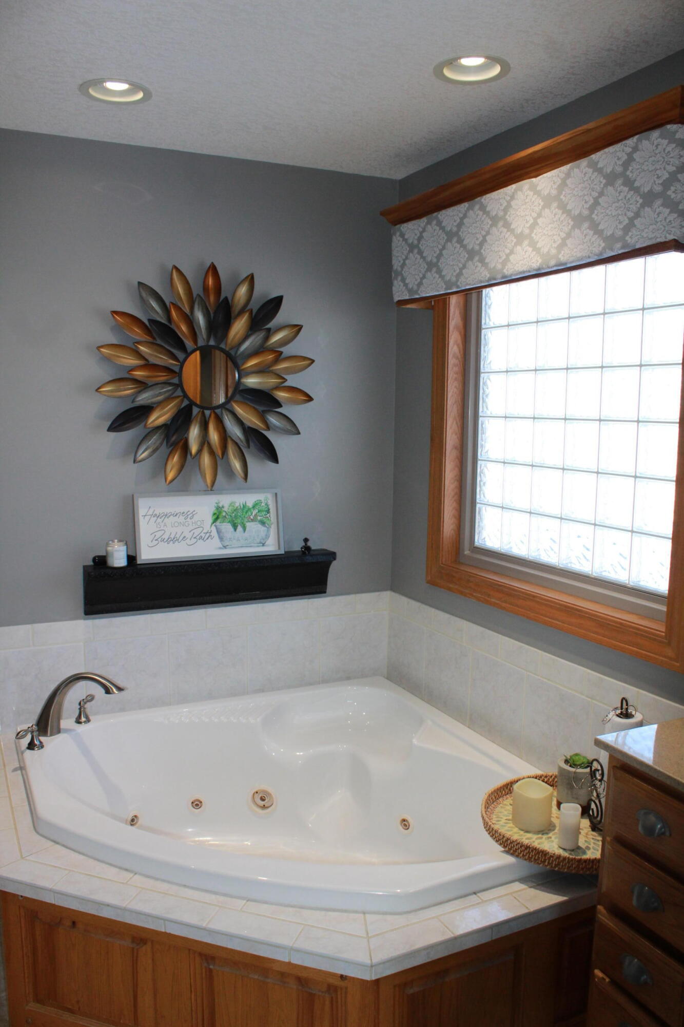 5180 Lake Court, Celina, Ohio 45822