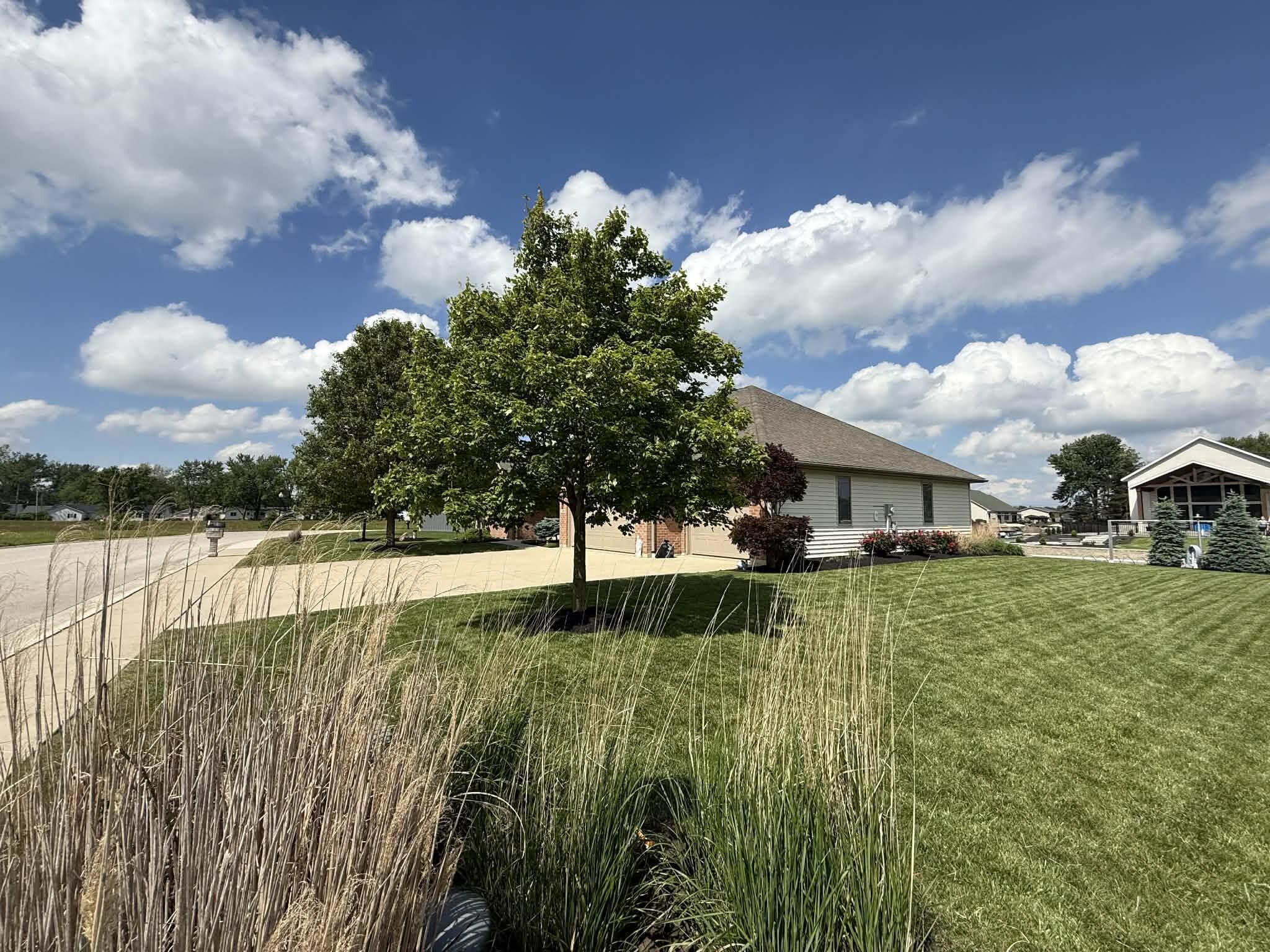 5180 Lake Court, Celina, Ohio 45822