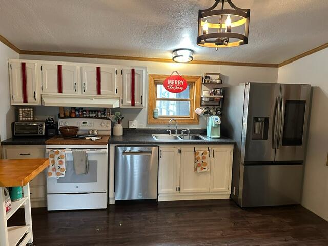 5625 Knollwood Road, Springfield, Ohio 45502