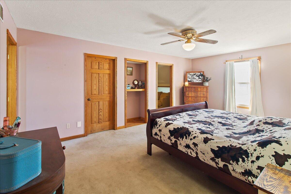 7320 Long Pond Road, Cable, Ohio 43009