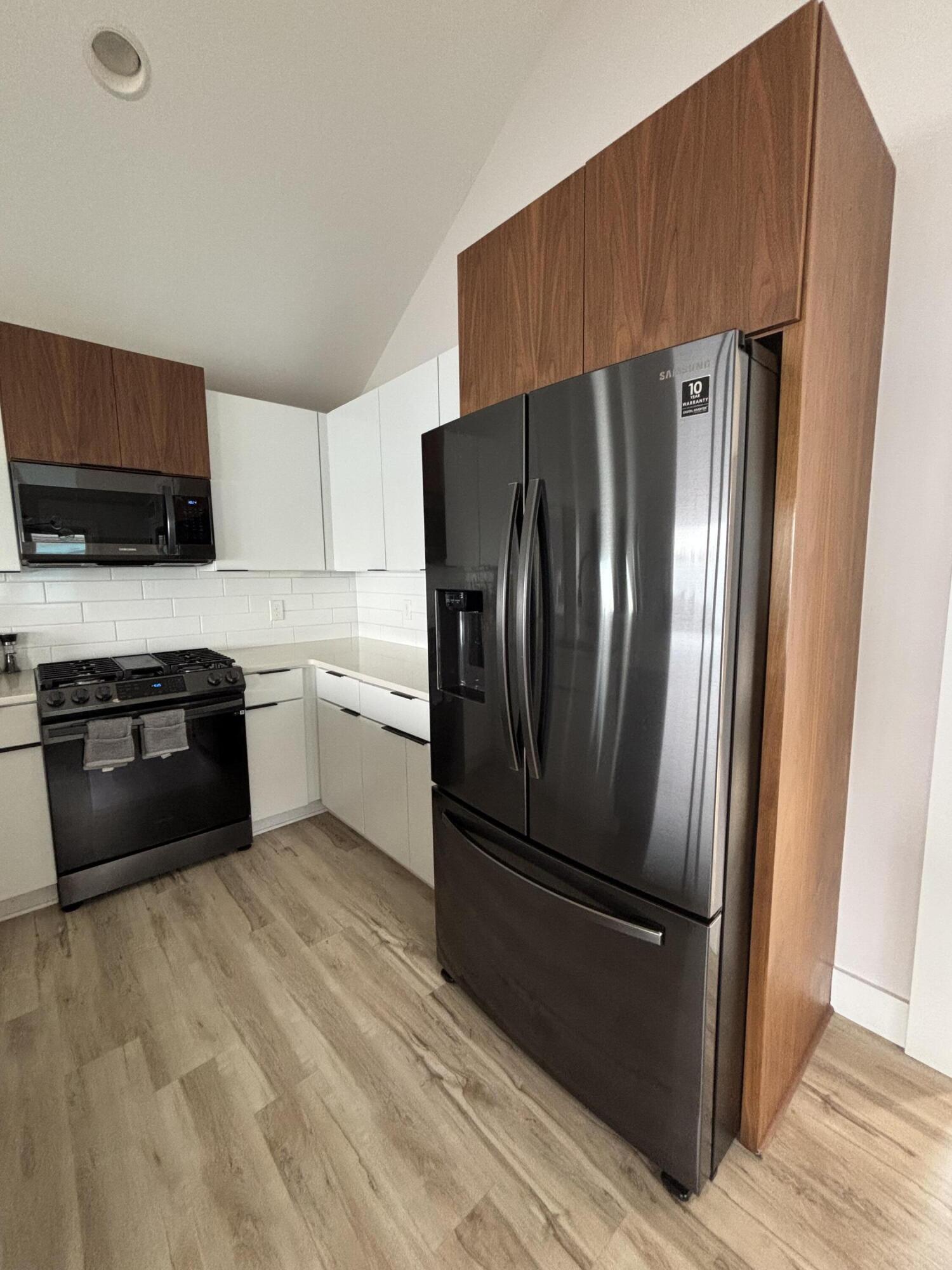 7925 Hickory Avenue, Russells Point, Ohio 43348