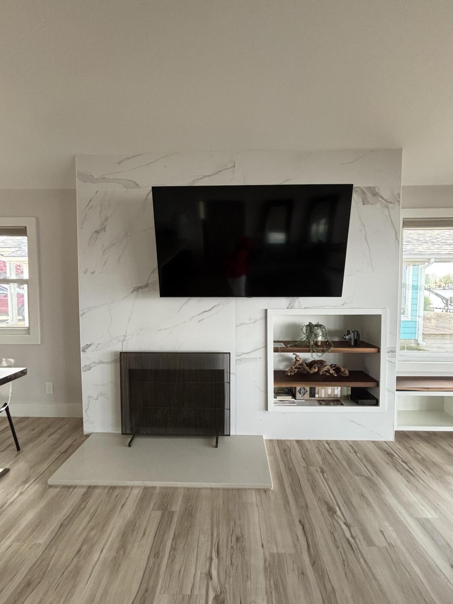 7925 Hickory Avenue, Russells Point, Ohio 43348