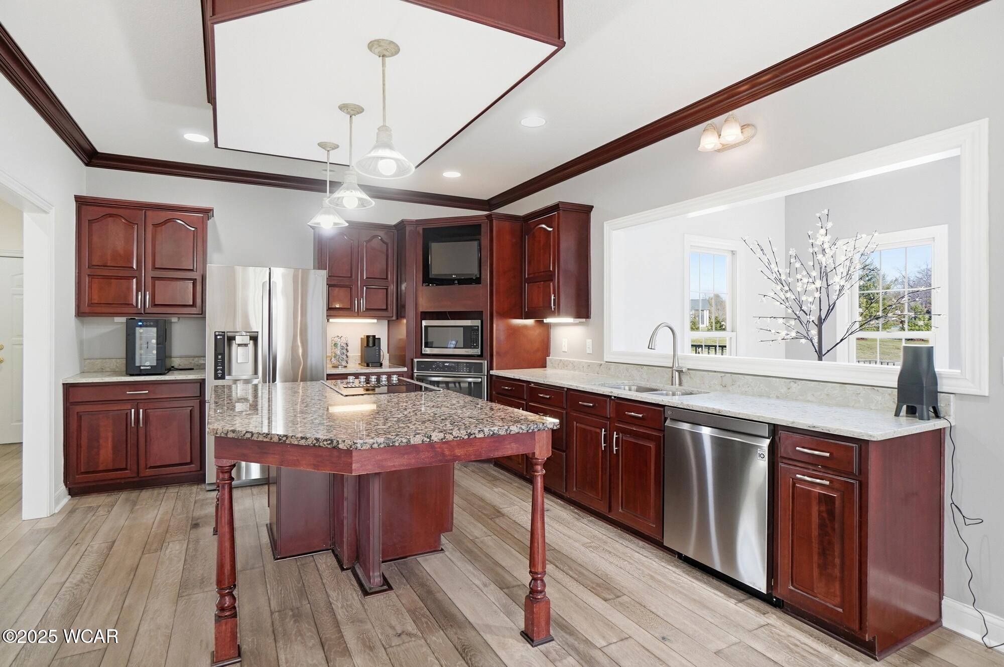 2905 Oak Hill Court, Lima, Ohio