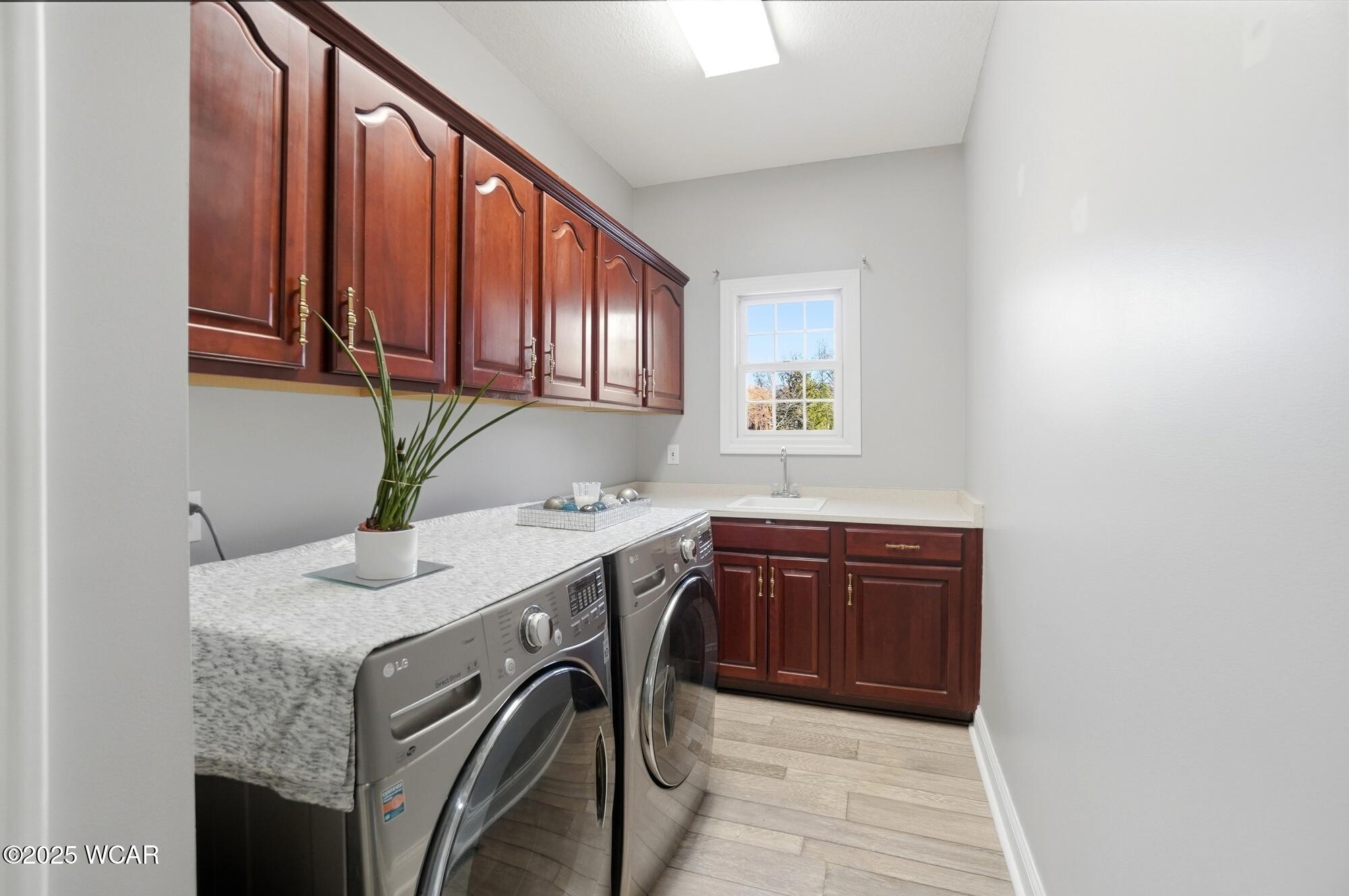 2905 Oak Hill Court, Lima, Ohio