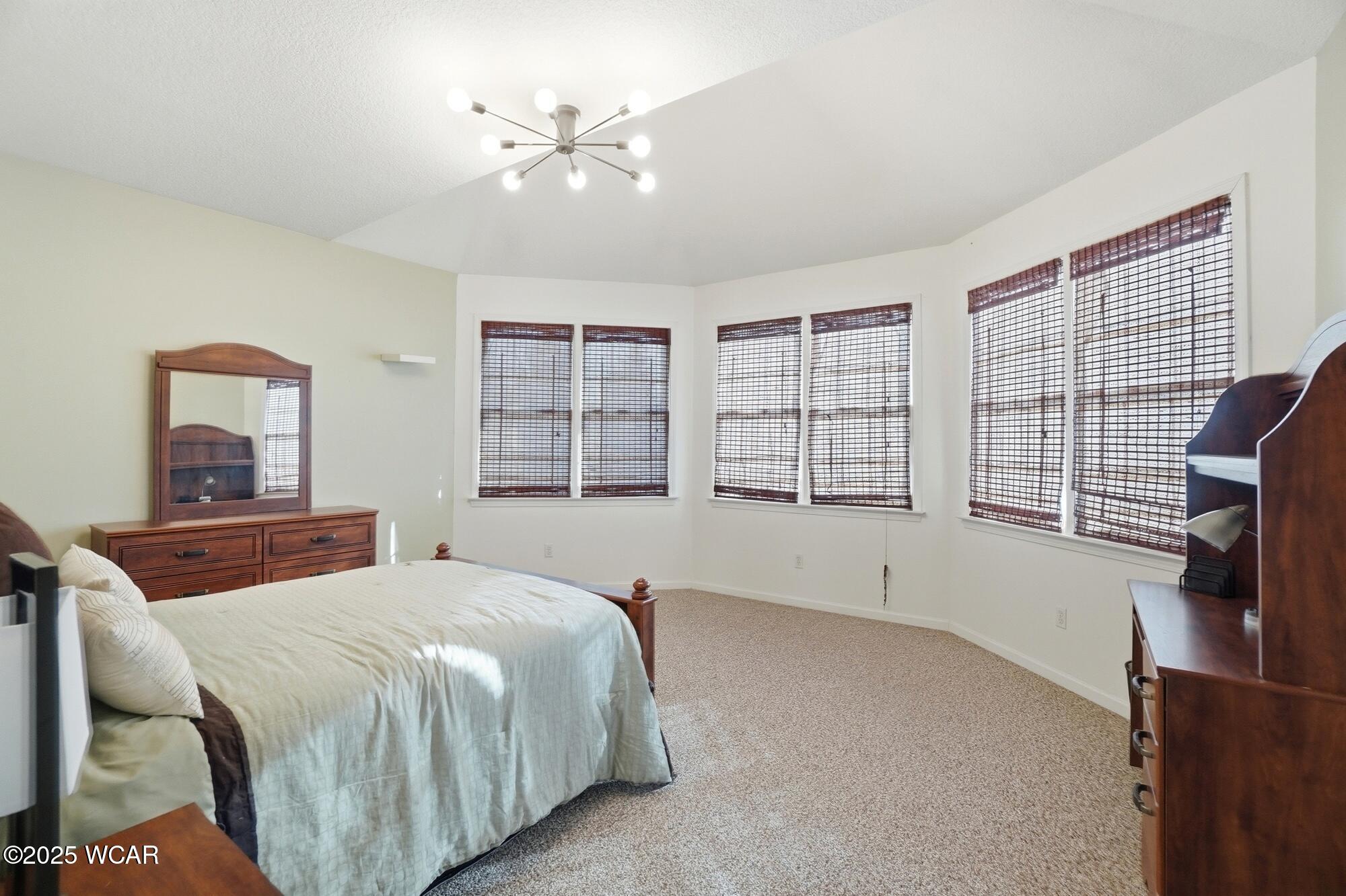 2905 Oak Hill Court, Lima, Ohio