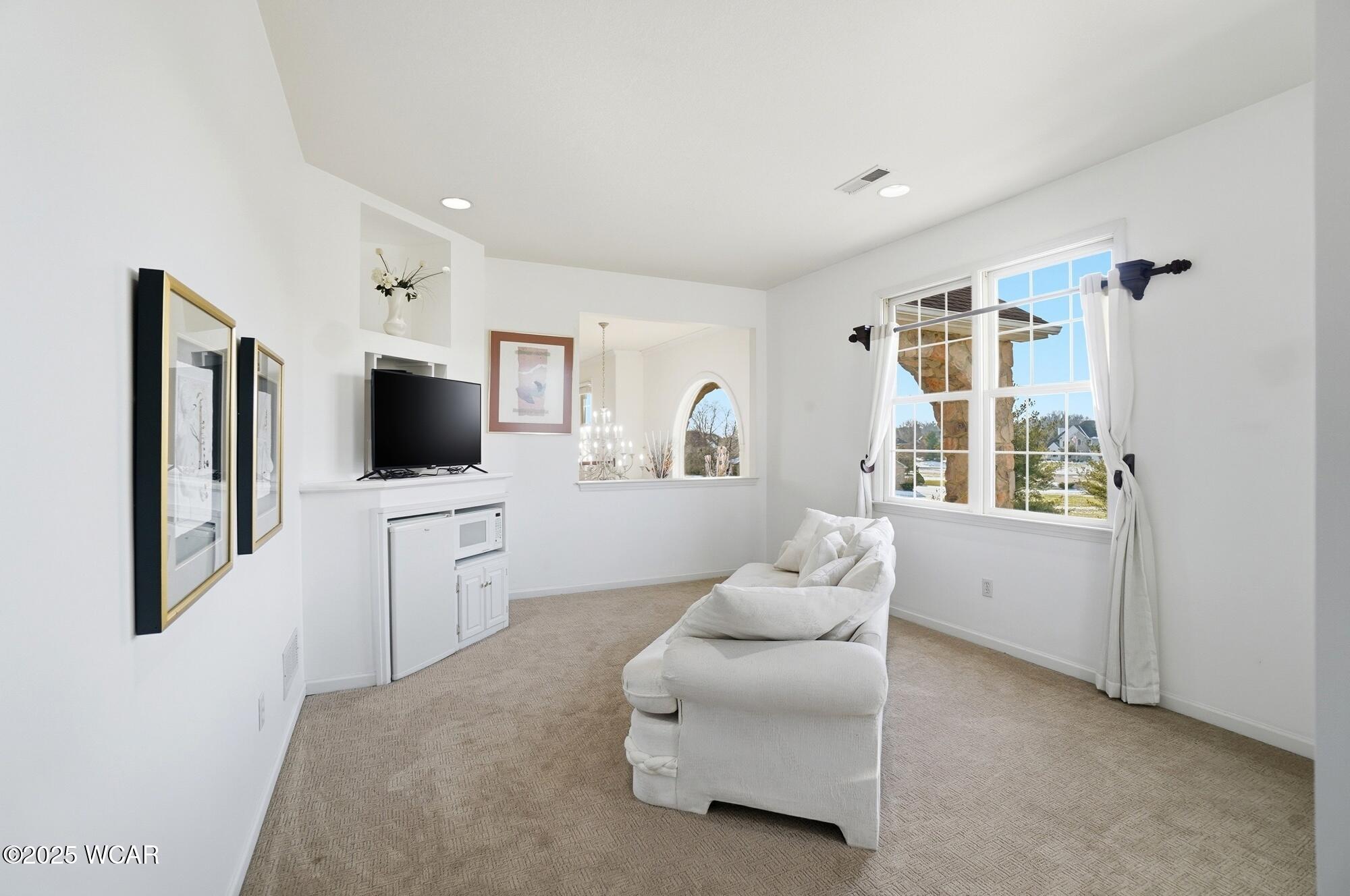 2905 Oak Hill Court, Lima, Ohio