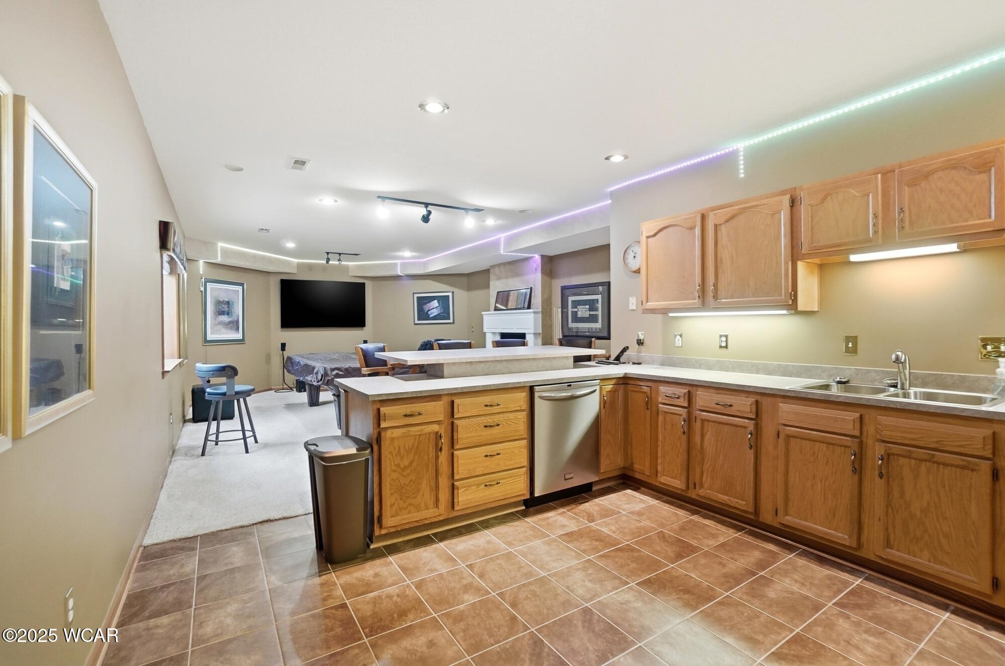 2905 Oak Hill Court, Lima, Ohio