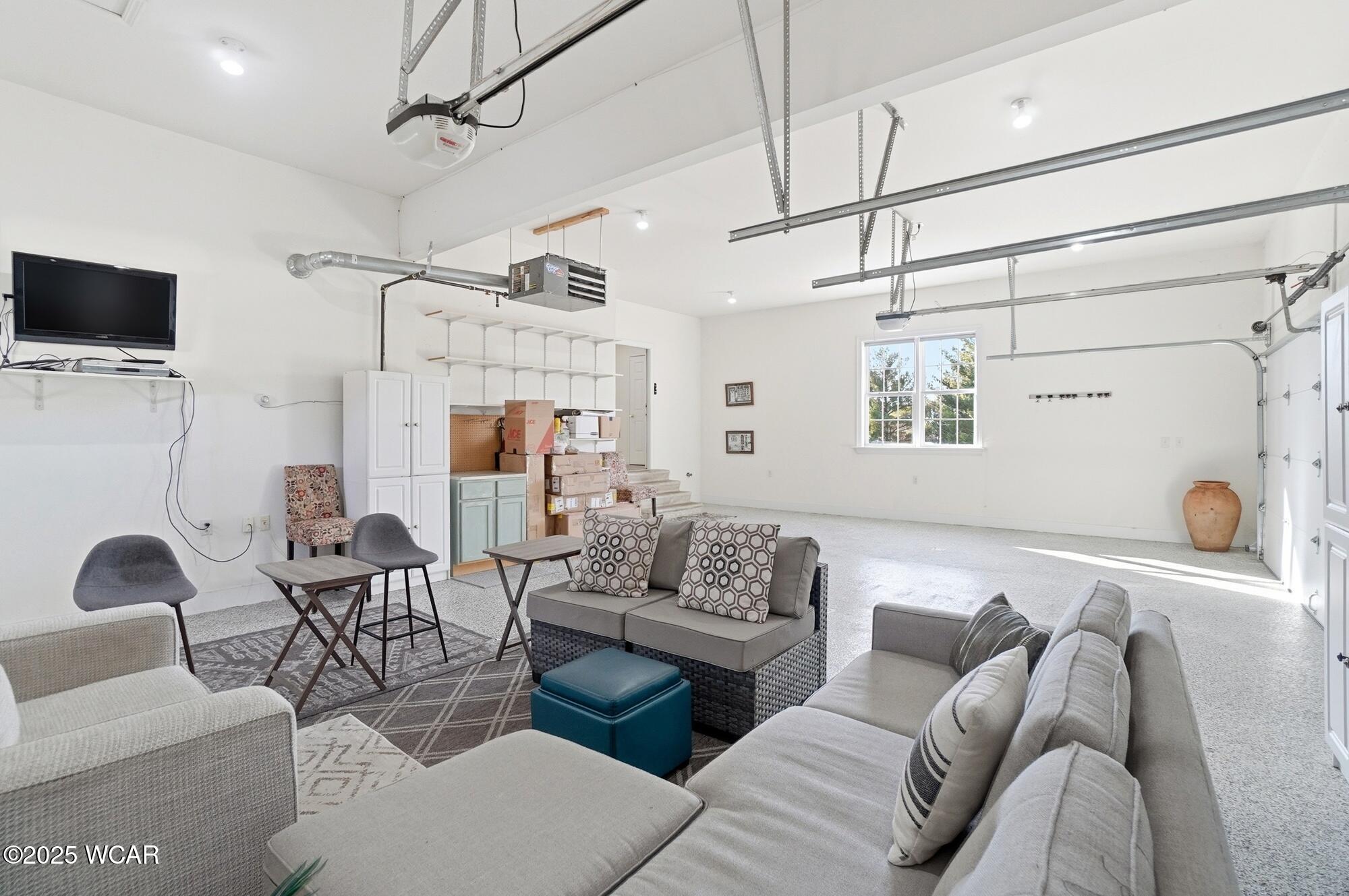 2905 Oak Hill Court, Lima, Ohio