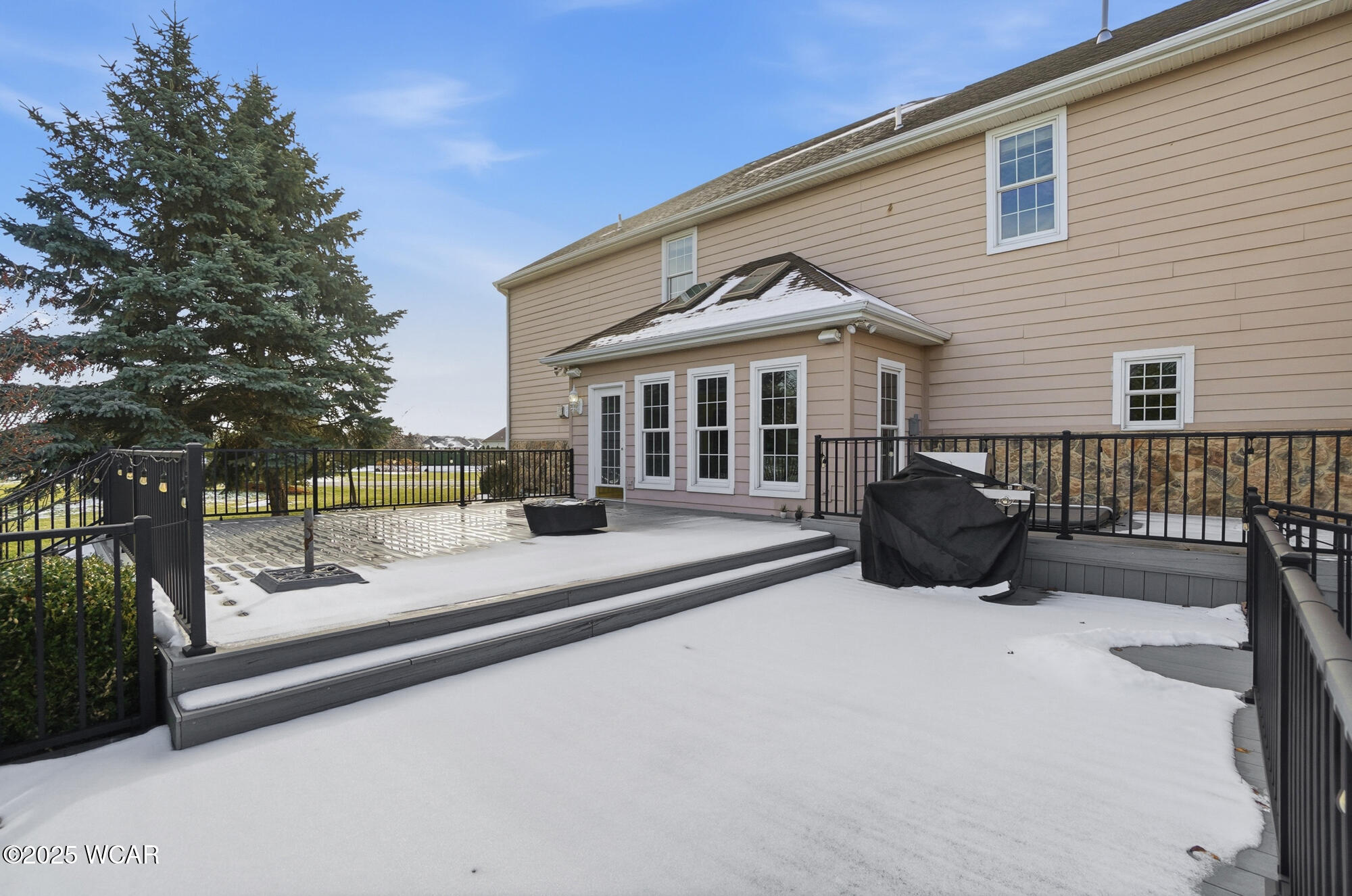 2905 Oak Hill Court, Lima, Ohio