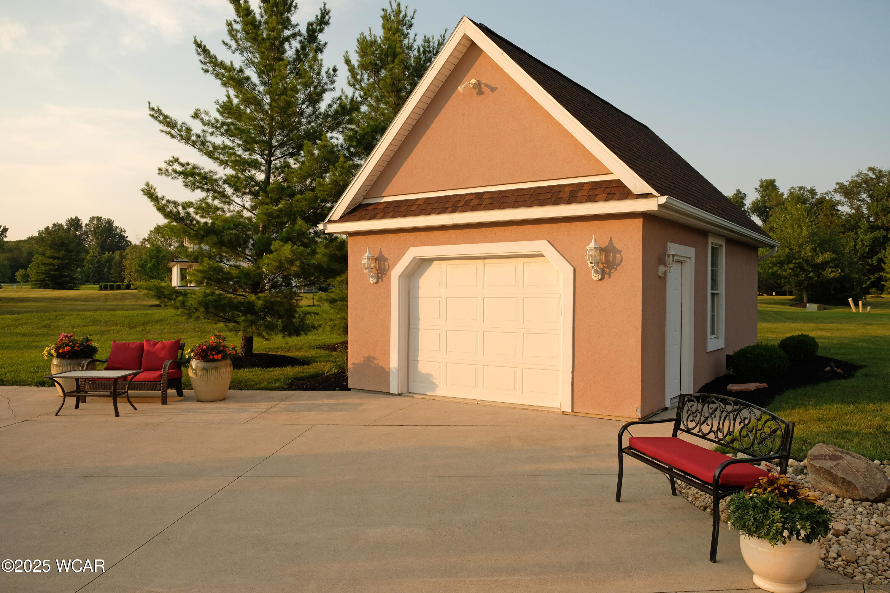 2905 Oak Hill Court, Lima, Ohio