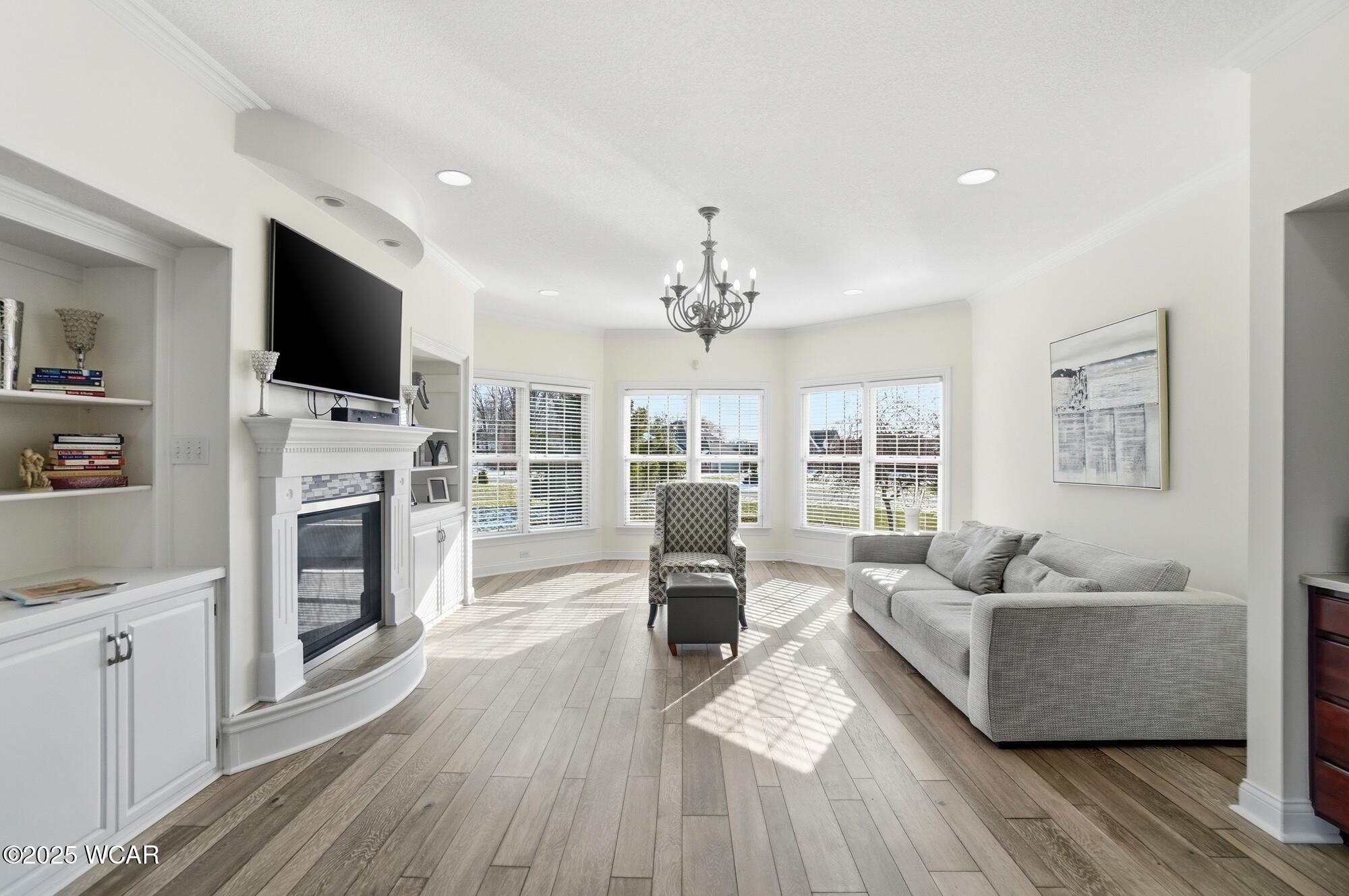 2905 Oak Hill Court, Lima, Ohio