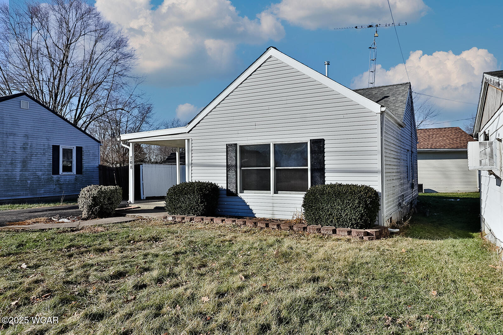 708 SR 708, Russells Point, Ohio