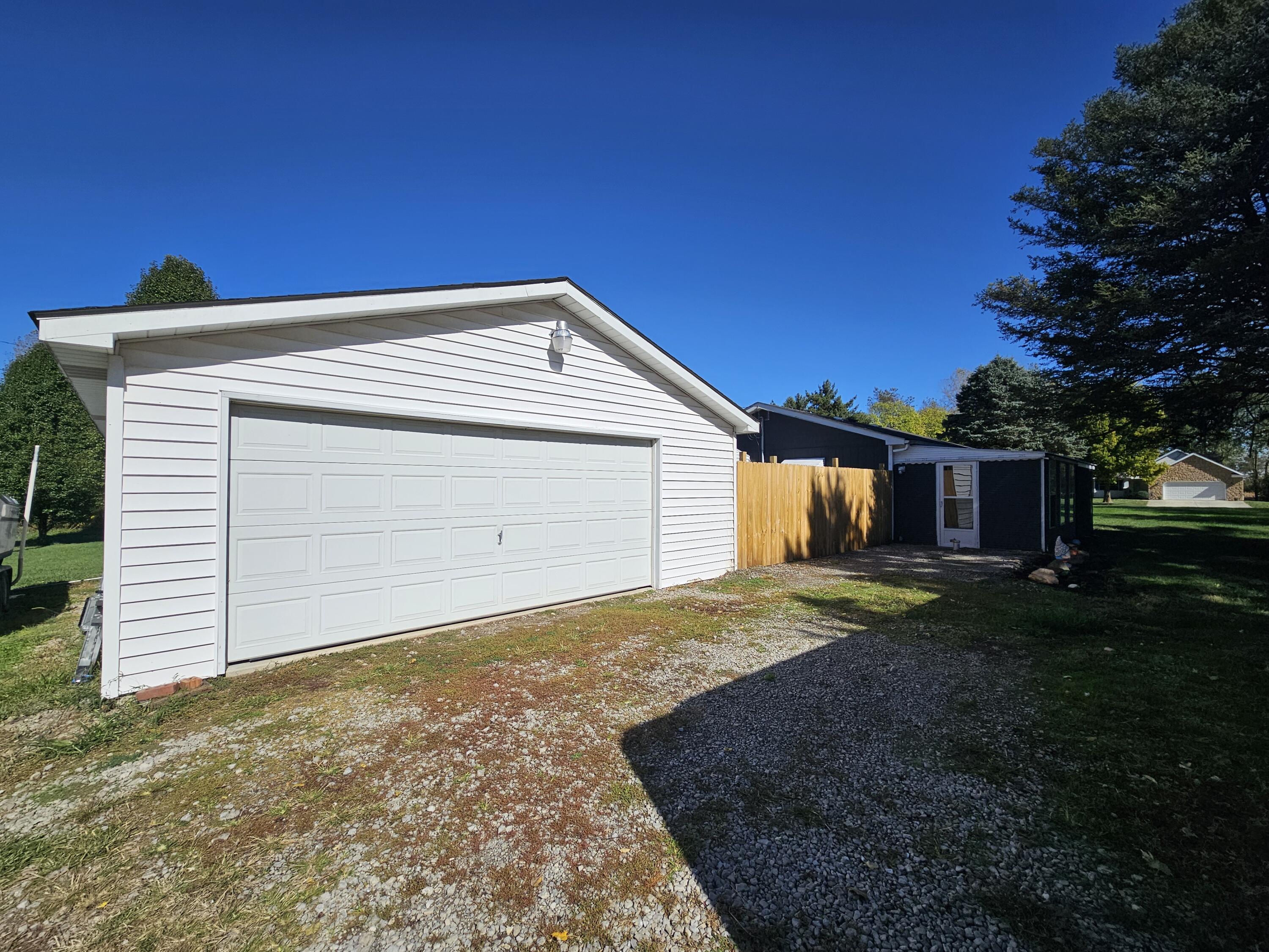 16161 Ash Avenue, Belle Center, Ohio 43310