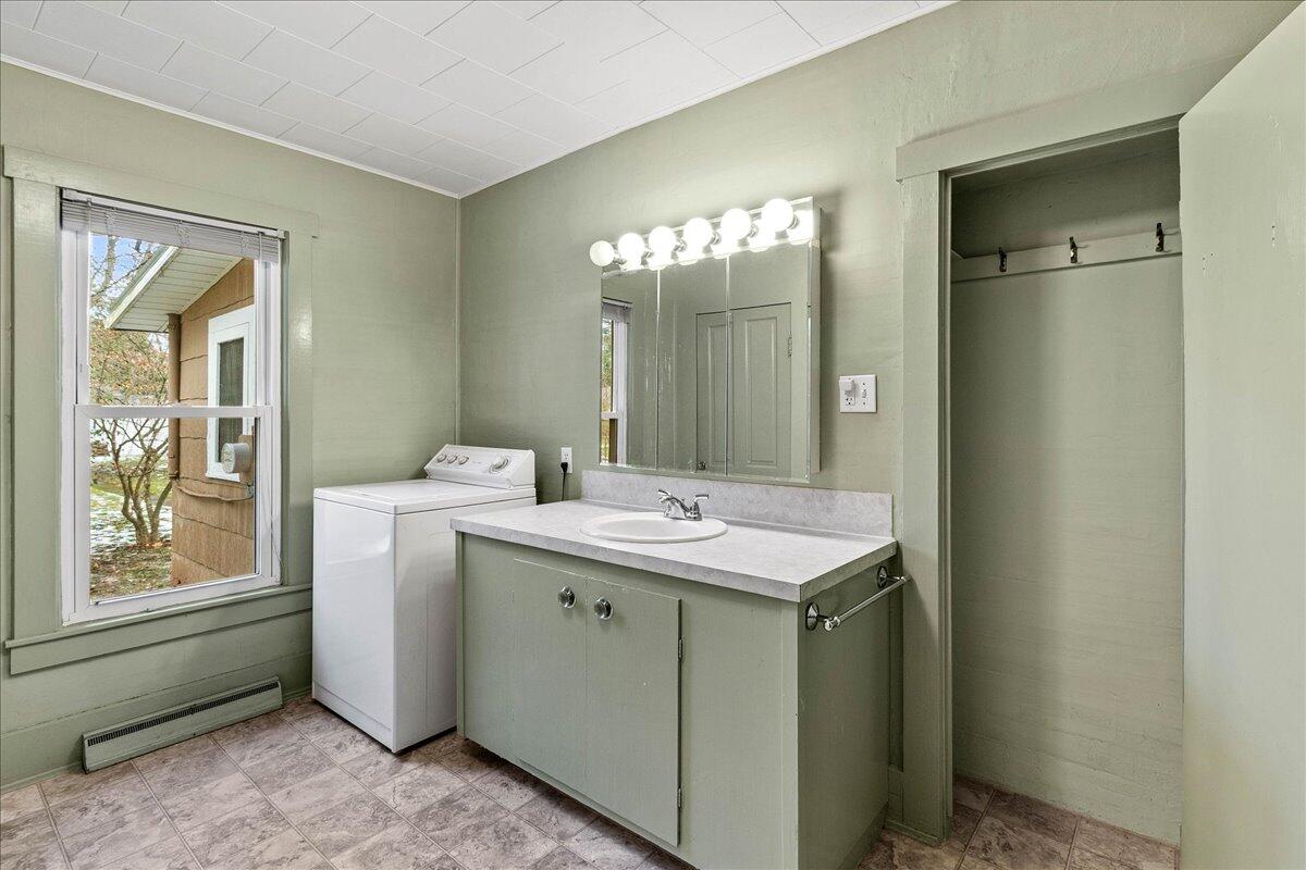 316 White Street, West Liberty, Ohio 43357