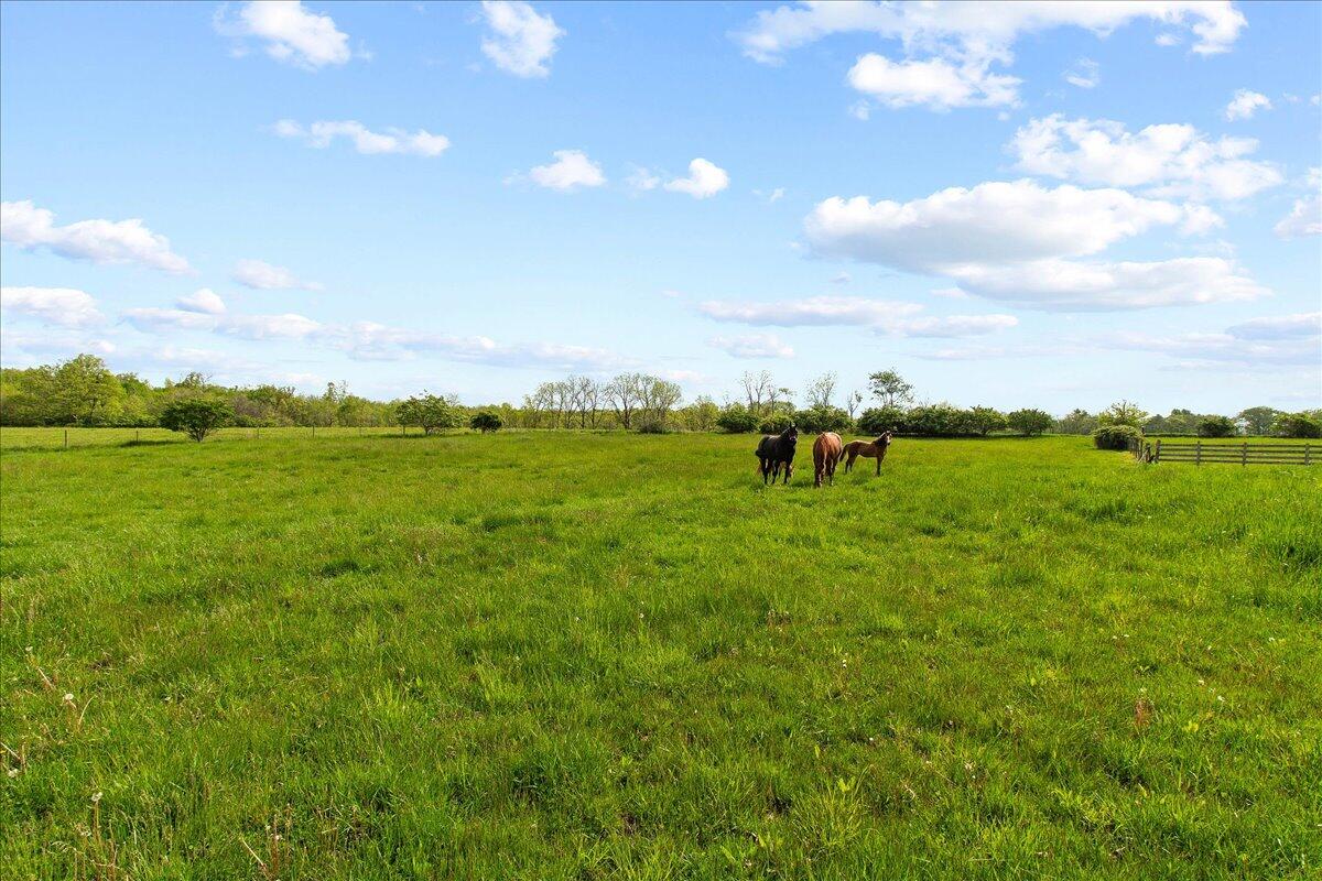 7588 Stringtown Road, Mechanicsburg, Ohio 43044