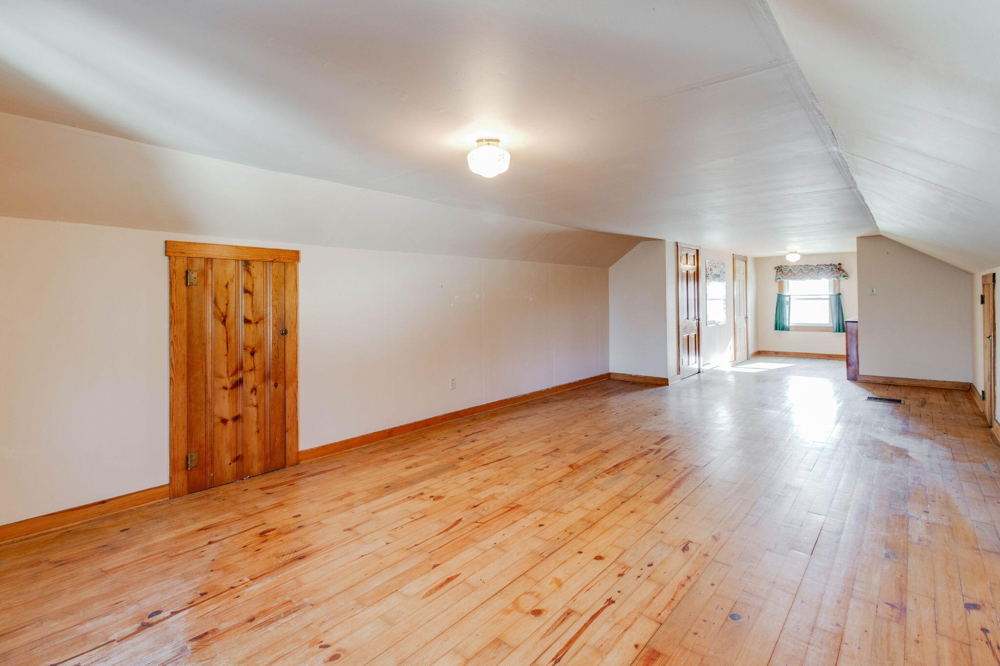 207 Roseland Avenue, Springfield, Ohio 45503