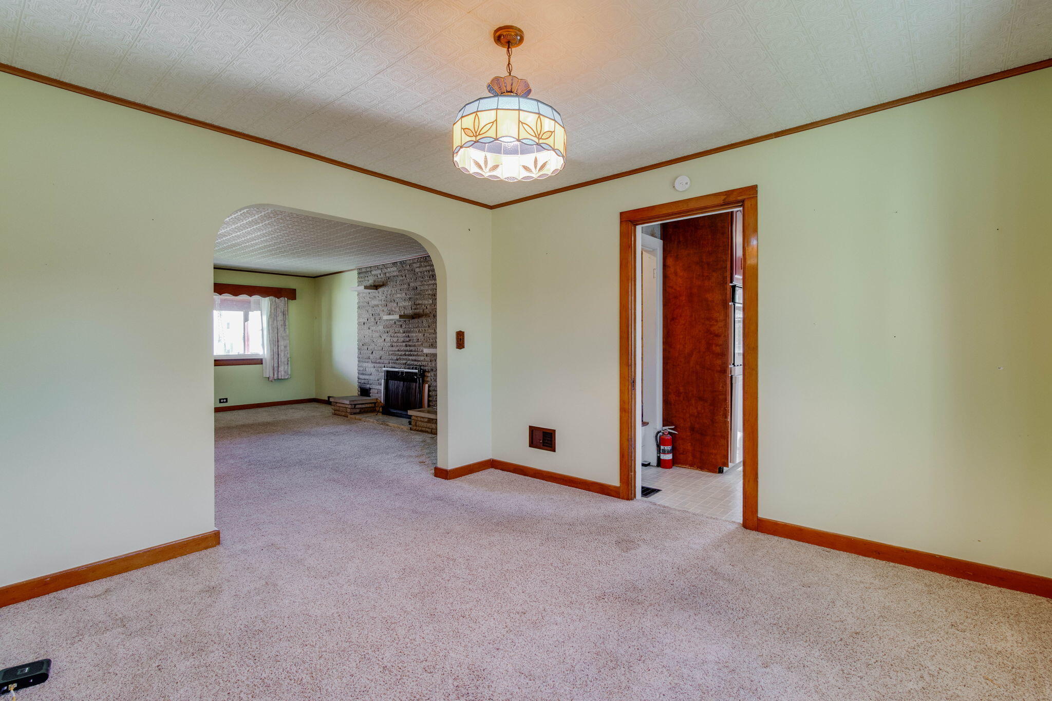 207 Roseland Avenue, Springfield, Ohio 45503