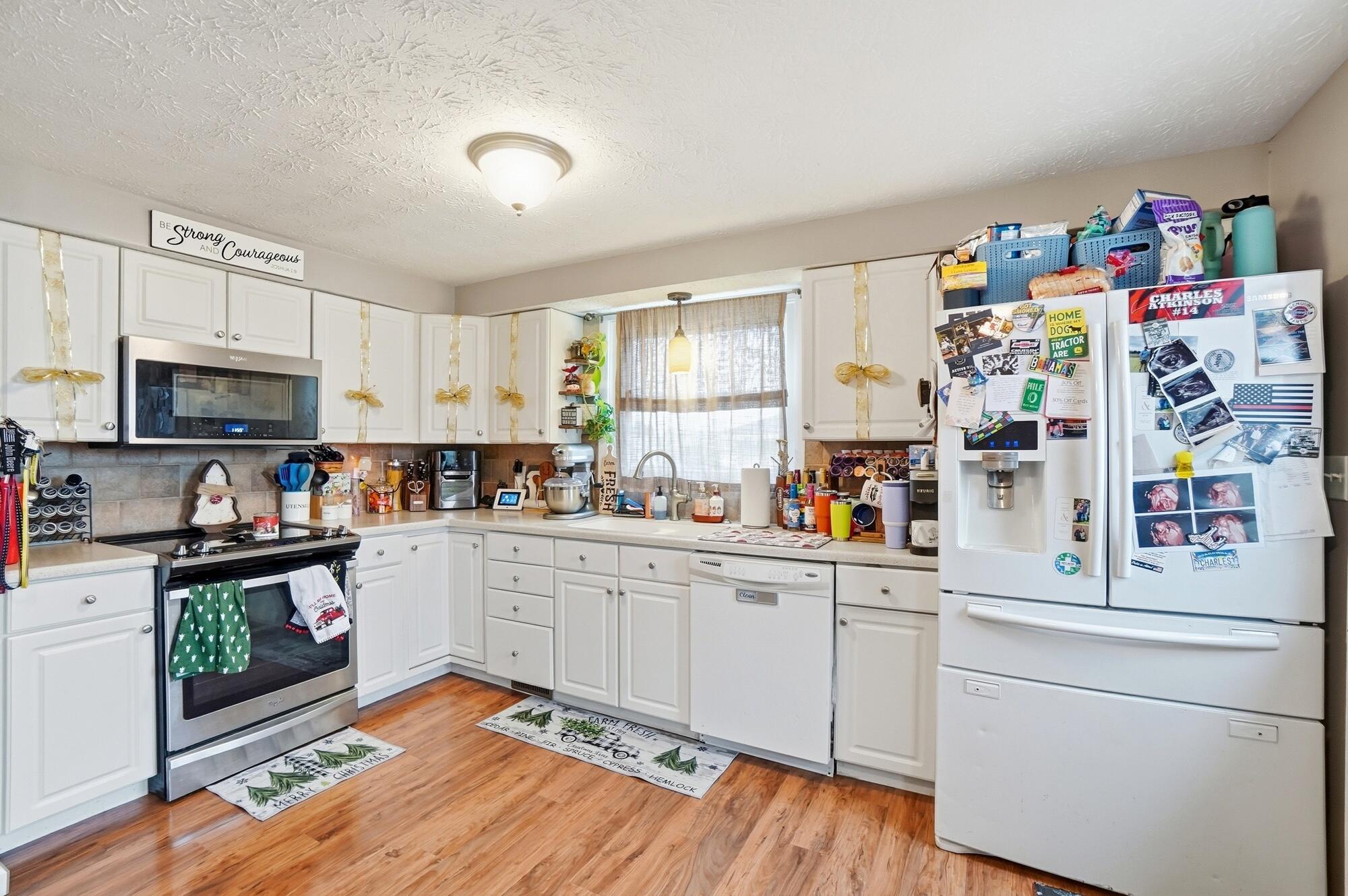 1910 Delmar Drive, Springfield, Ohio 45503