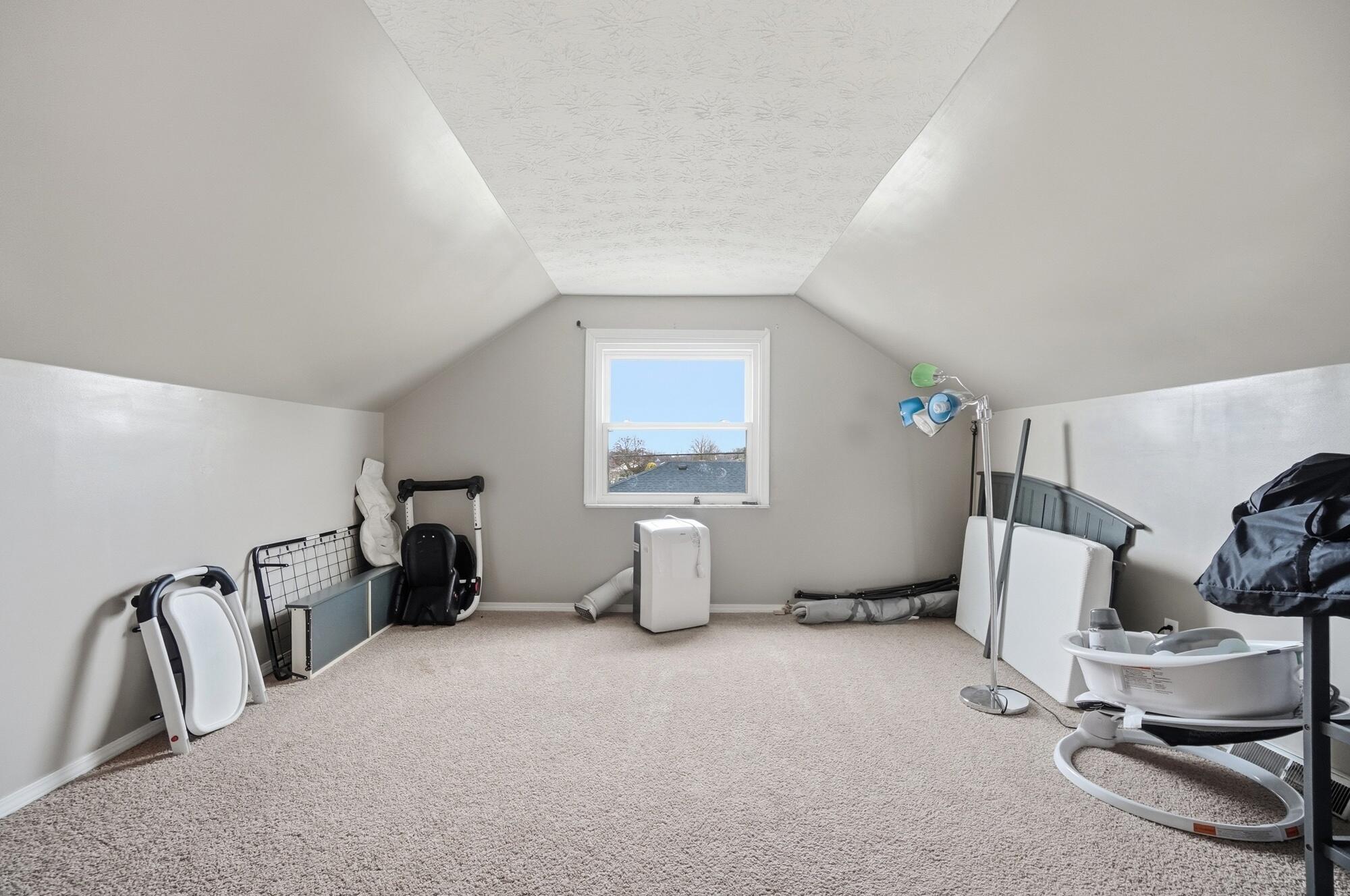 1910 Delmar Drive, Springfield, Ohio 45503