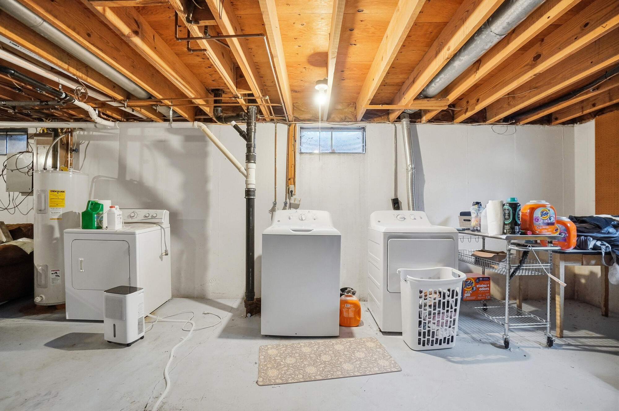 1910 Delmar Drive, Springfield, Ohio 45503