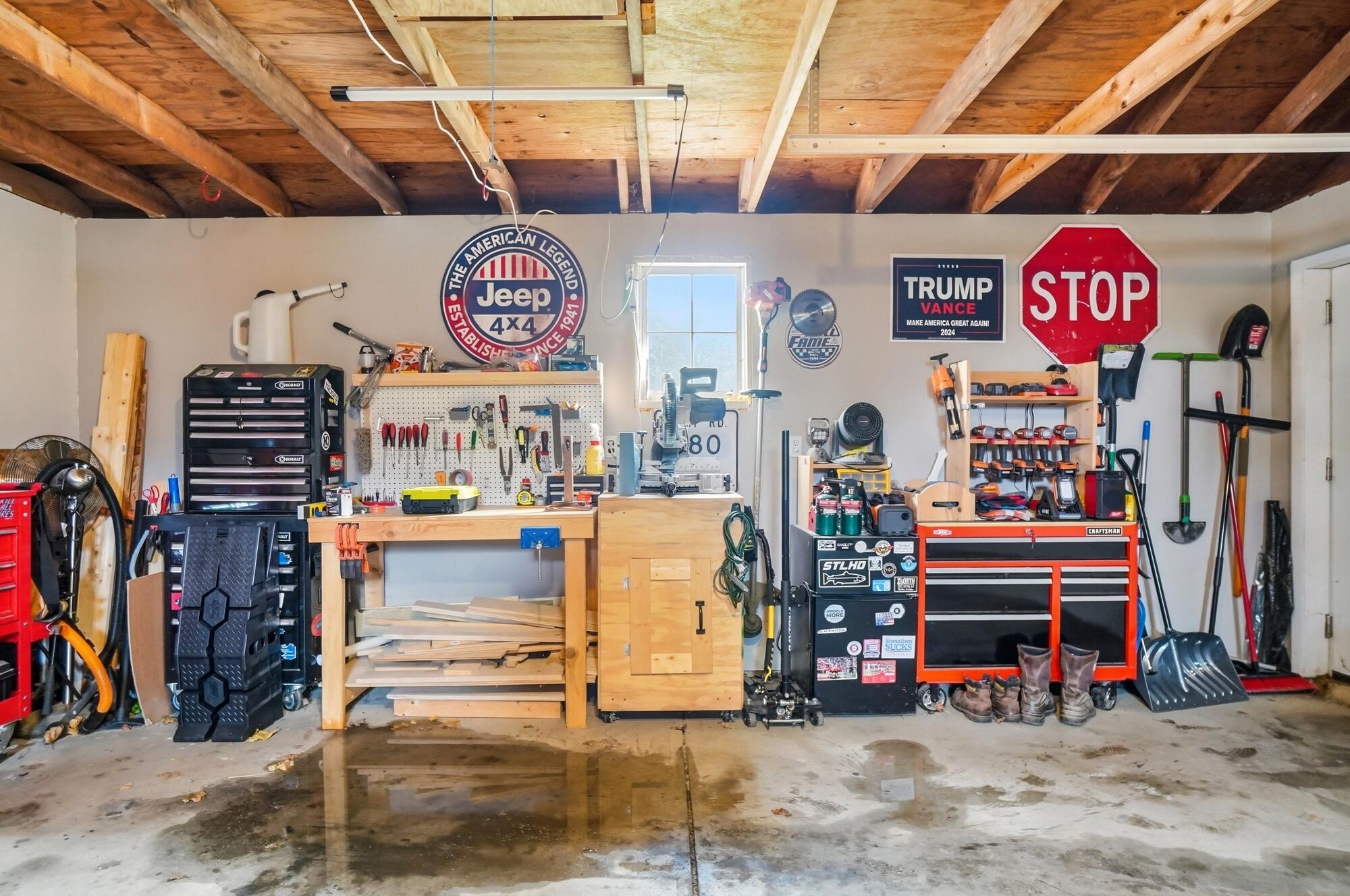 1910 Delmar Drive, Springfield, Ohio 45503