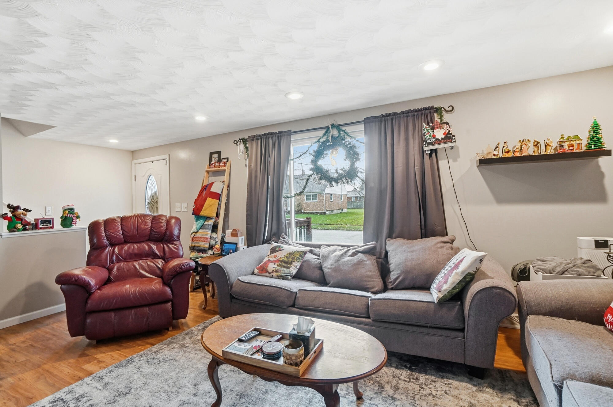 1910 Delmar Drive, Springfield, Ohio 45503