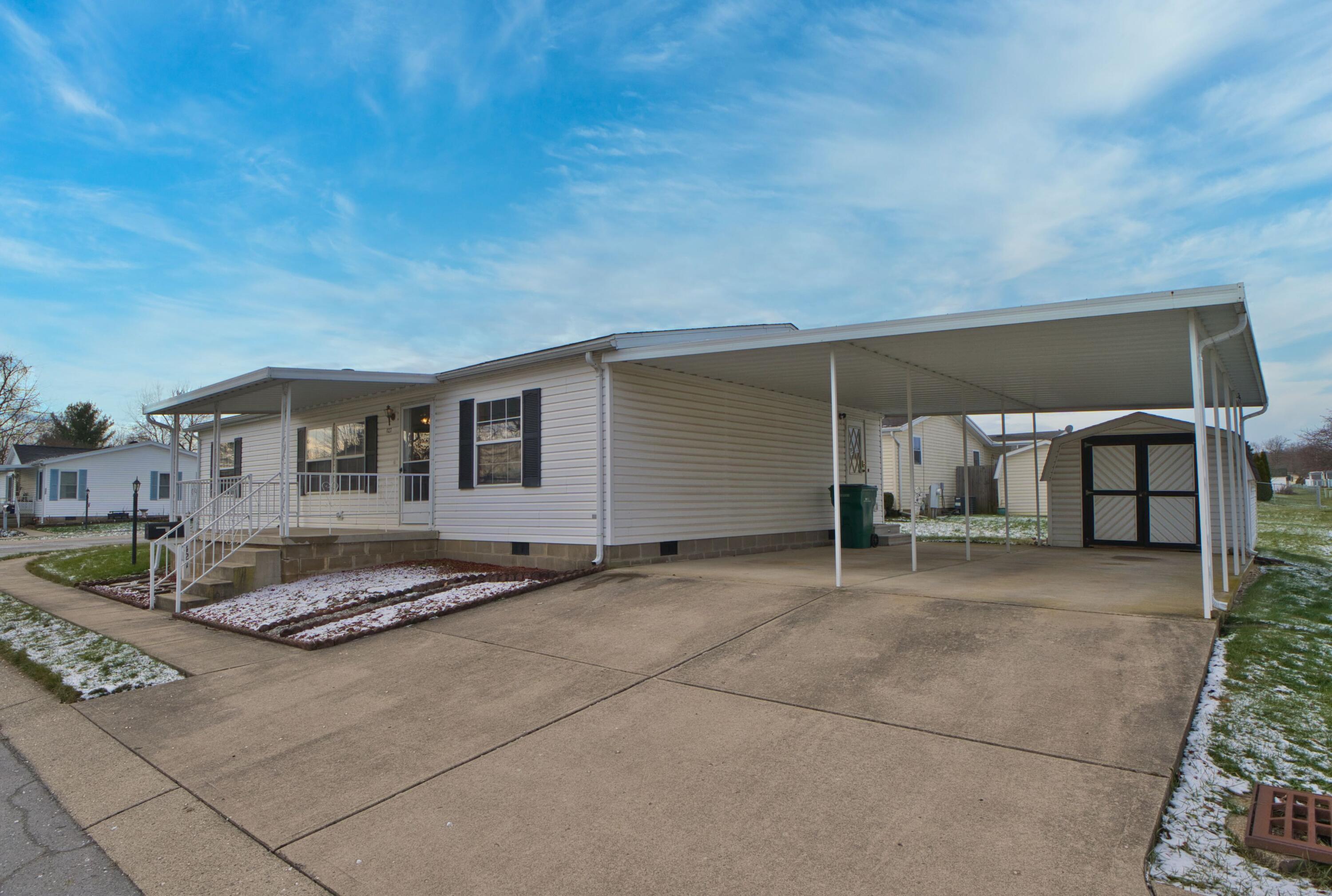 427 Alisha Lane, Fairborn, Ohio 45324