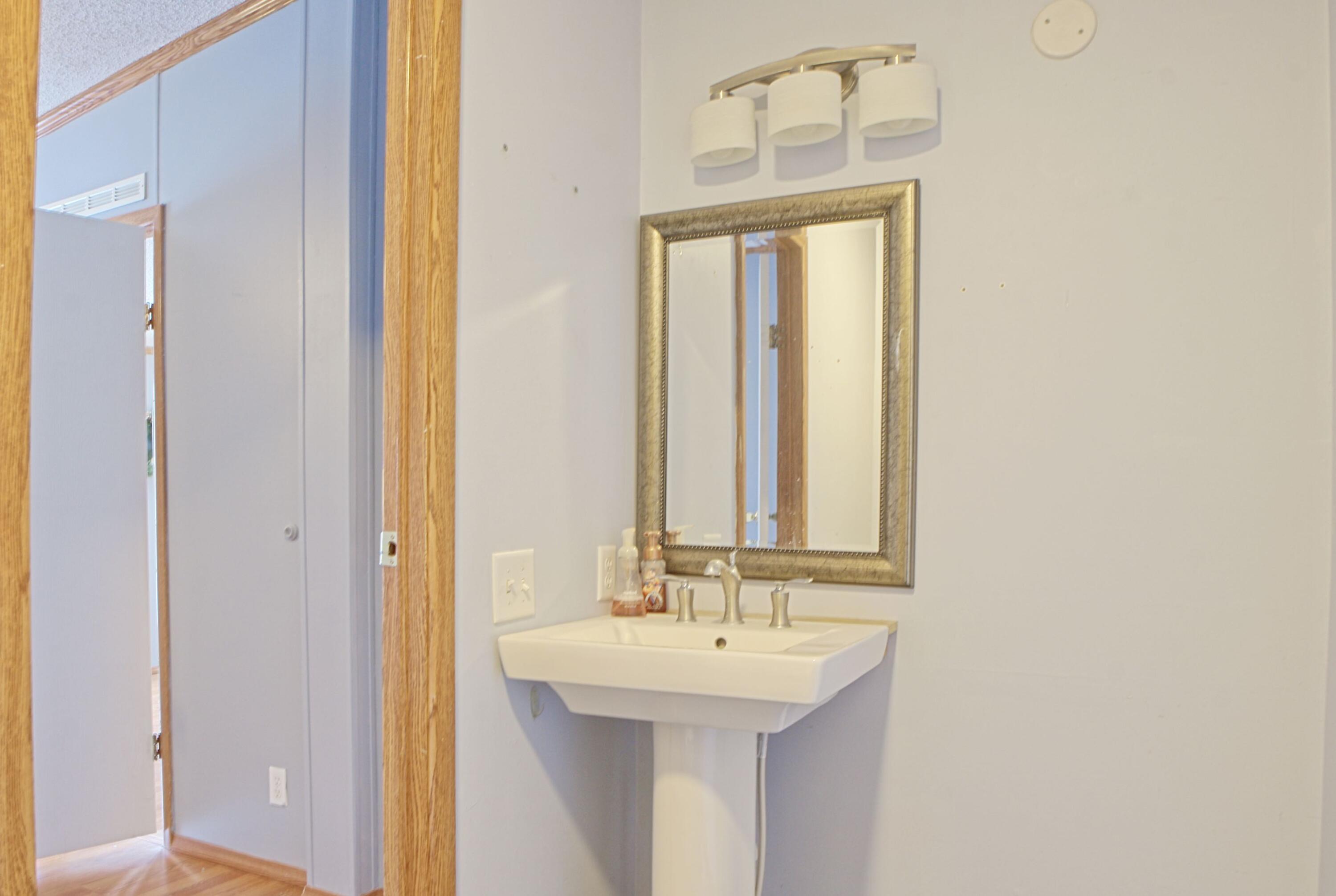 427 Alisha Lane, Fairborn, Ohio 45324