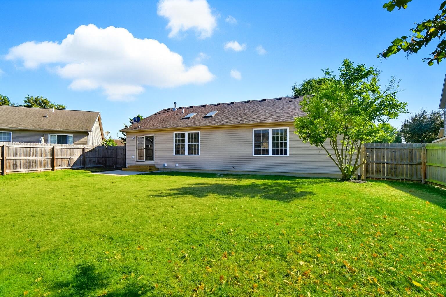 1350 Winchester Drive, Troy, Ohio 45373