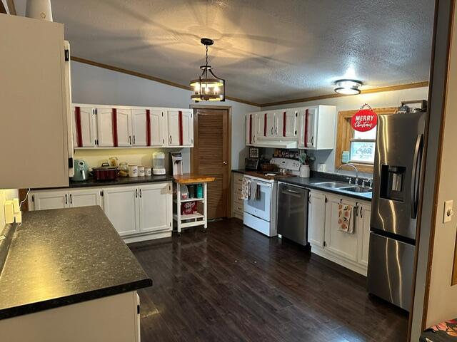 5625 Knollwood Road, Springfield, Ohio 45502