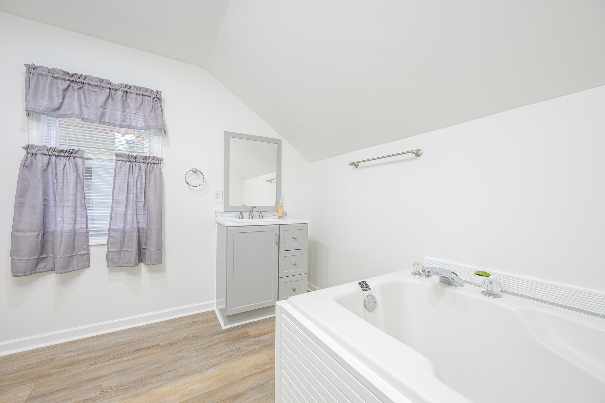 307 Main Street, Belle Center, Ohio 43310