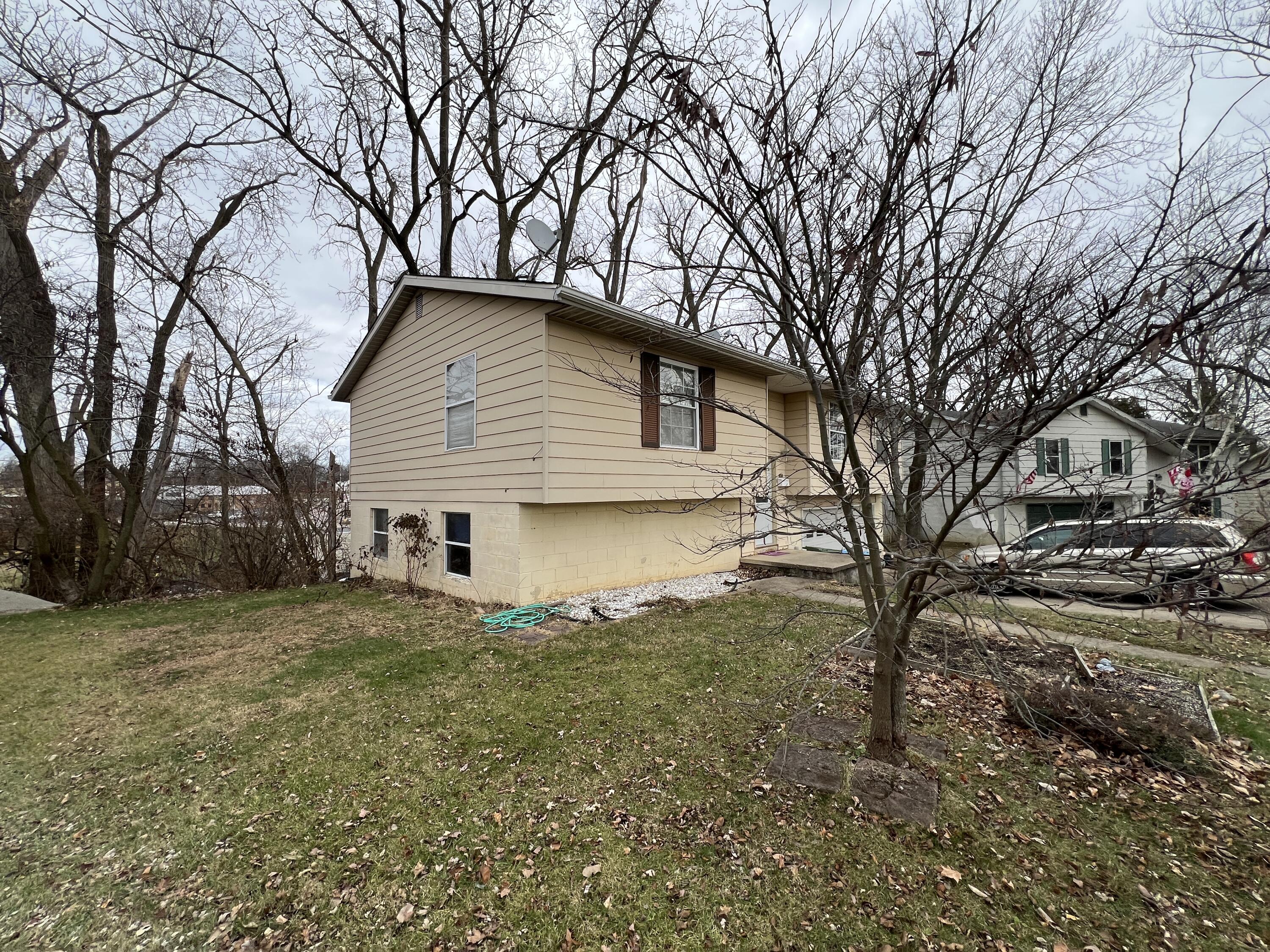 834 West Avenue, Sidney, Ohio 45365