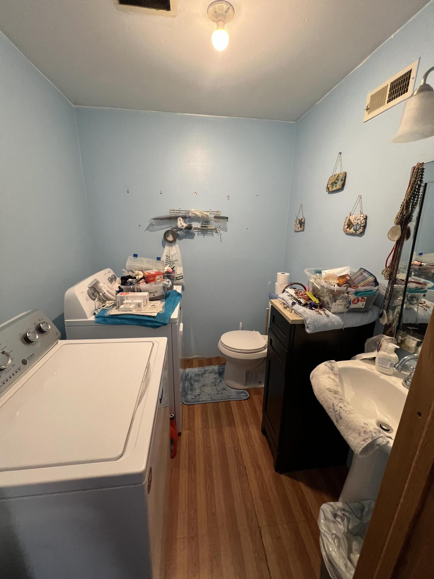 834 West Avenue, Sidney, Ohio 45365