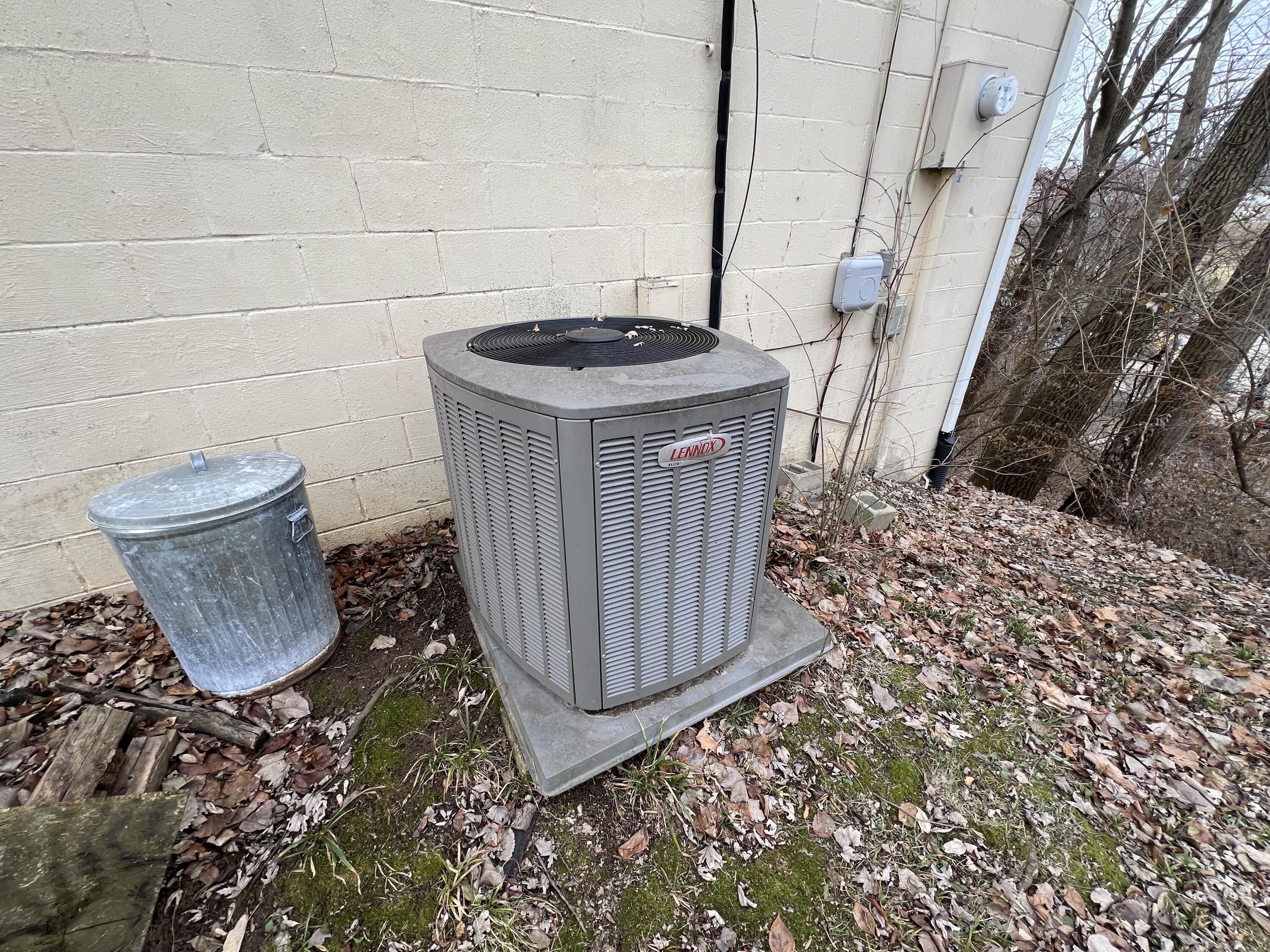 834 West Avenue, Sidney, Ohio 45365