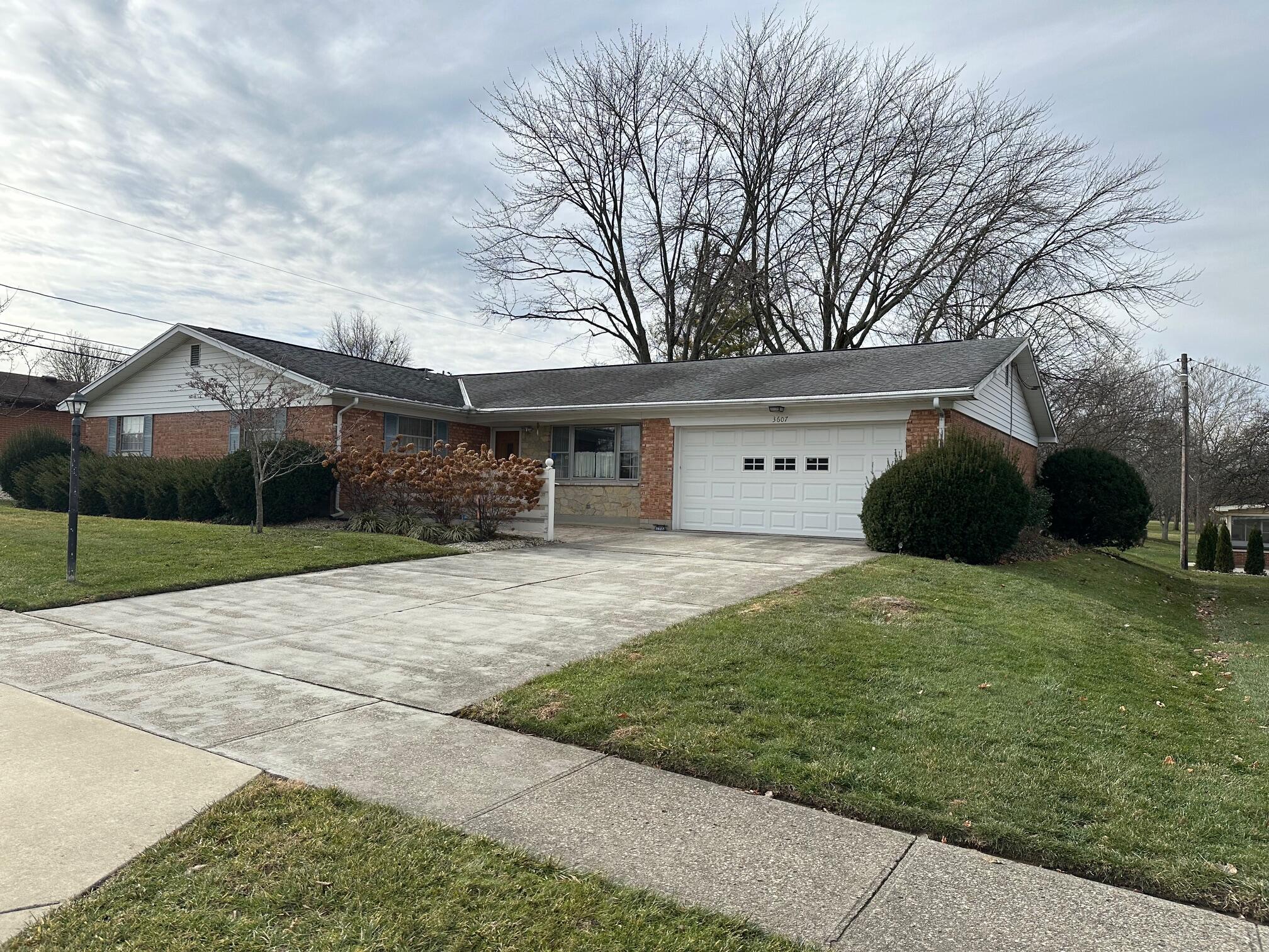 3607 Twinbrook Lane, Dayton, Ohio 45429